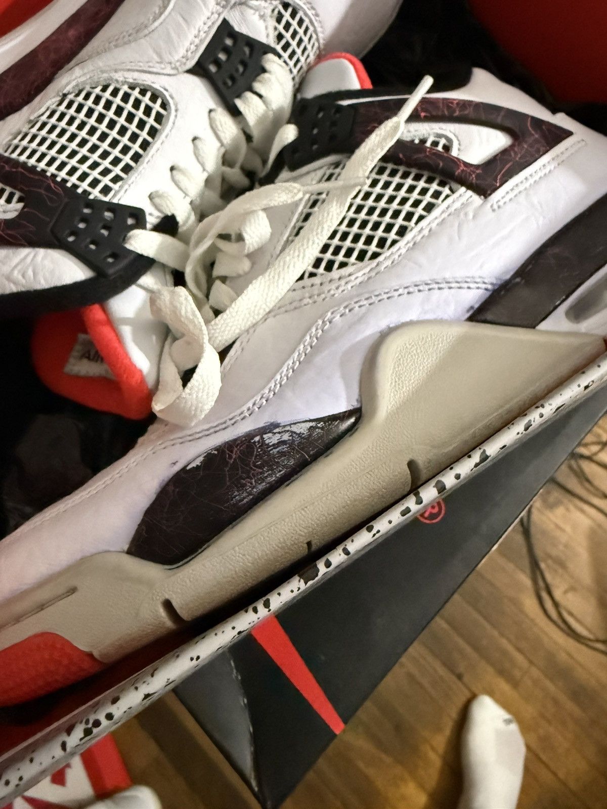 Jordan Brand Jordan retro 4 flight nostalga sz 8 flawed Size US 8 / EU 41 - 7 Thumbnail