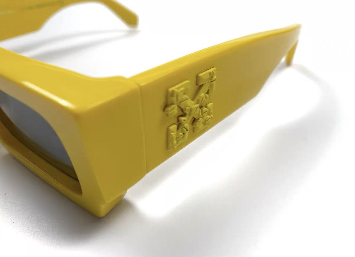 Off-White Off-White Arrow Logo Yellow Sunglasses J31 Size ONE SIZE - 3 Thumbnail