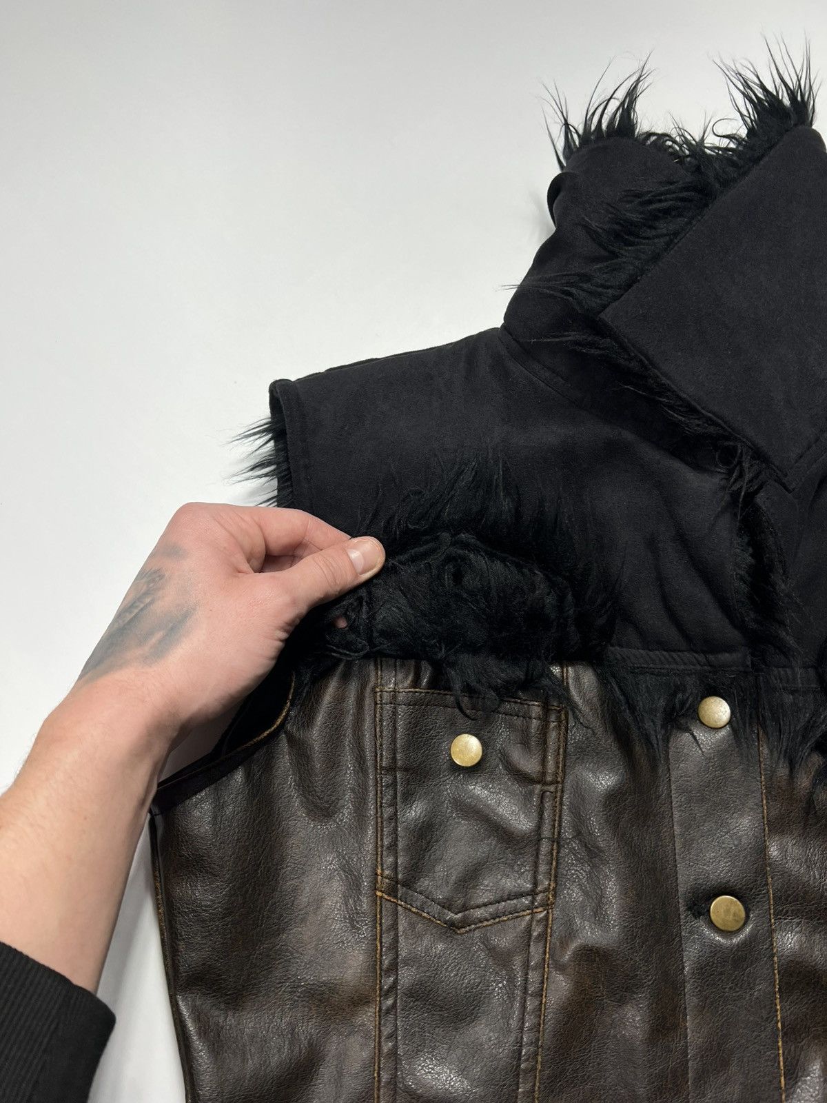 Hysteric Glamour Rare Y2K Leather Vest With Fur Collar Hood Hype Size L / US 10 / IT 46 - 7 Thumbnail