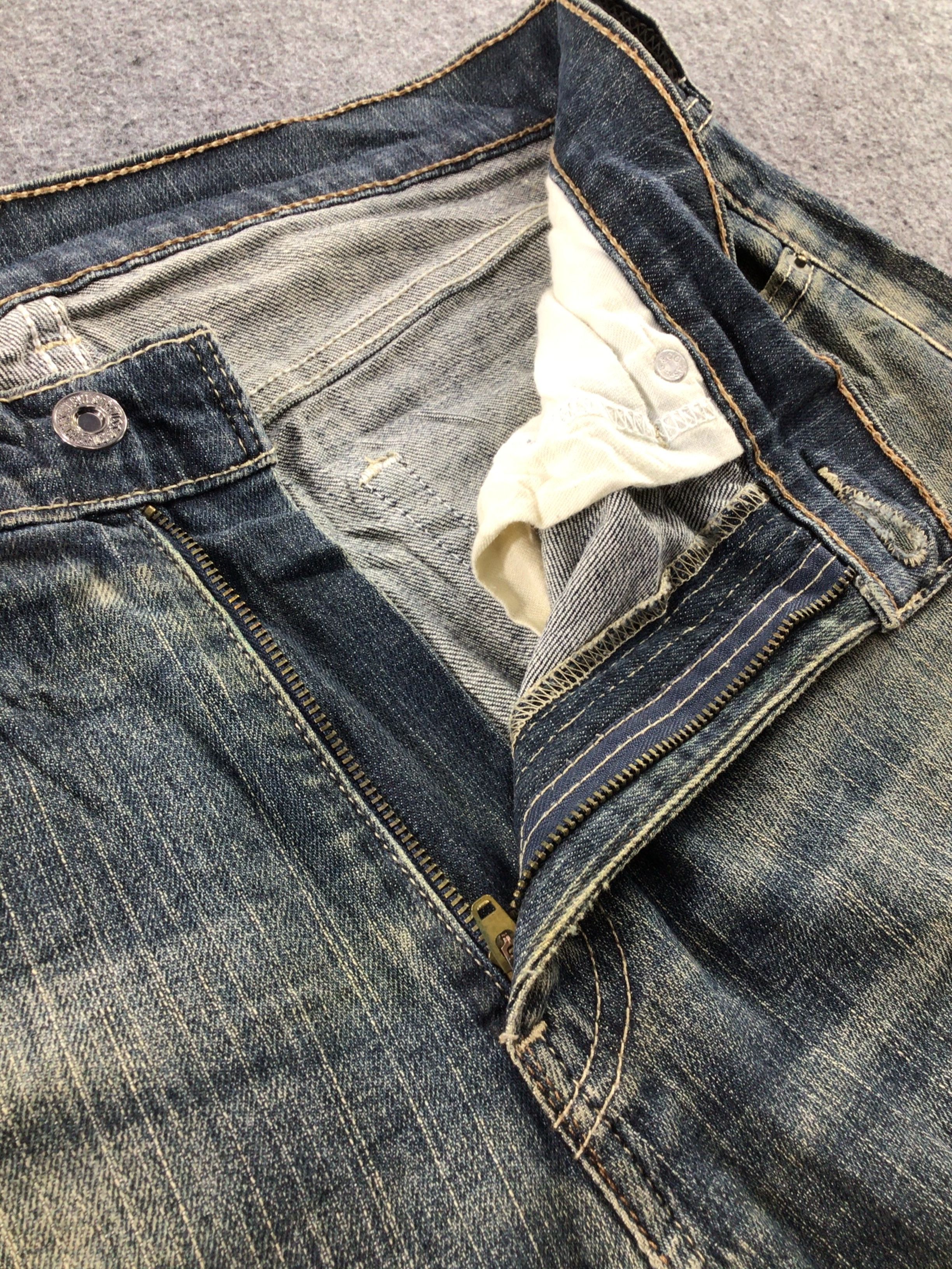 Levi's × Vintage Vintage Levis 505 Jeans-JM373 Size US 35 - 7 Thumbnail