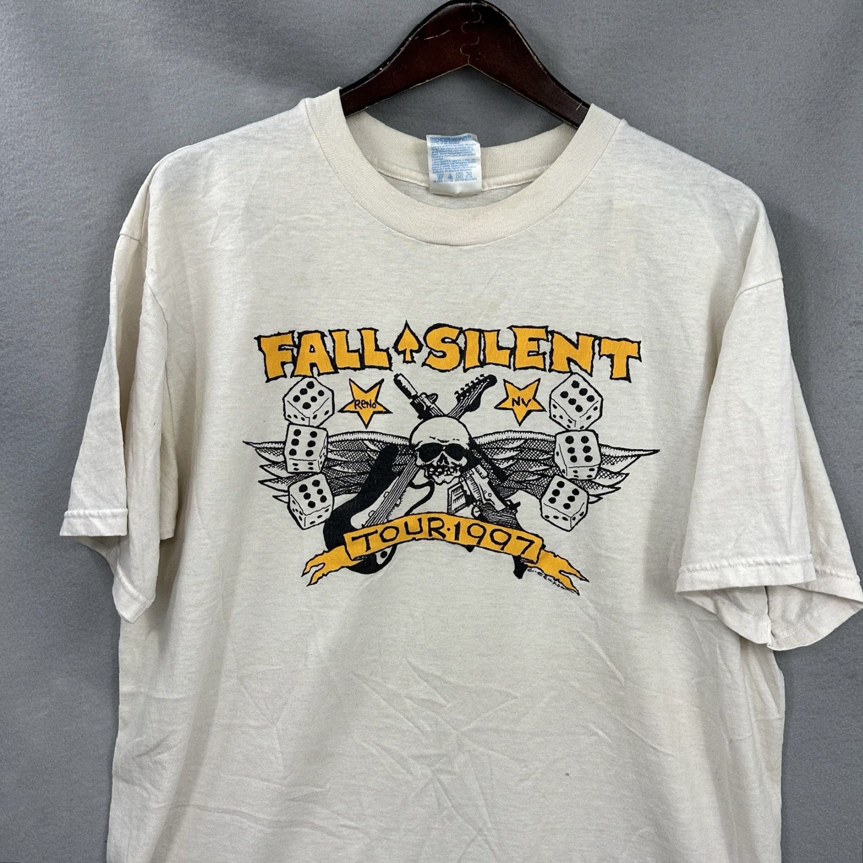 Hanes VINTAGE Hanes Shirt Mens L Ivory 1997 Reno Tour Punk Thrash Metal Band DooM Punk Skatercore Tour 1997 Mens L Shirt Size US L / EU 52-54 / 3 - 2 Thumbnail