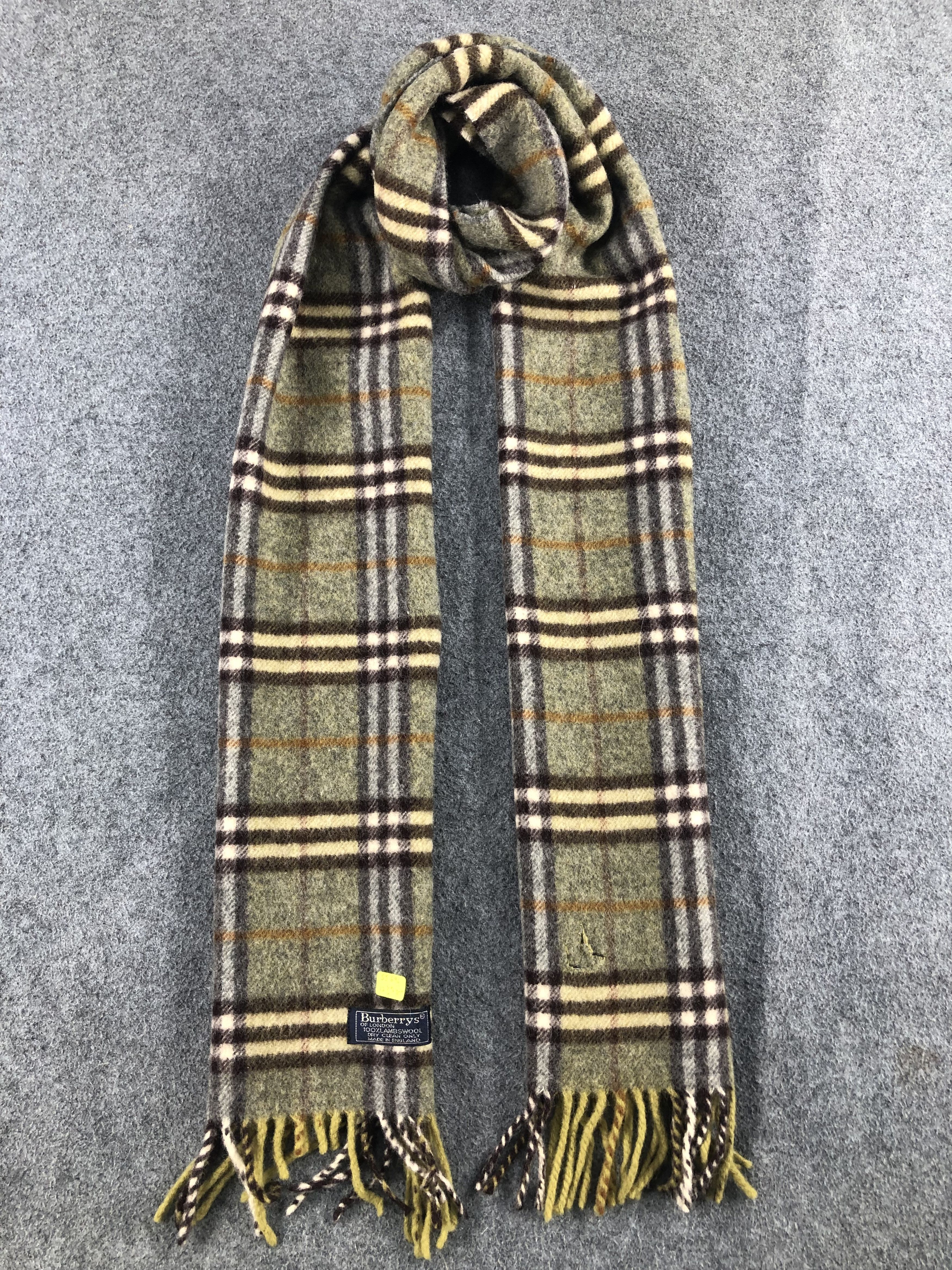 Burberry Burberry Lambswool Scarf / Muffler / Neckwear Size ONE SIZE - 1 Thumbnail