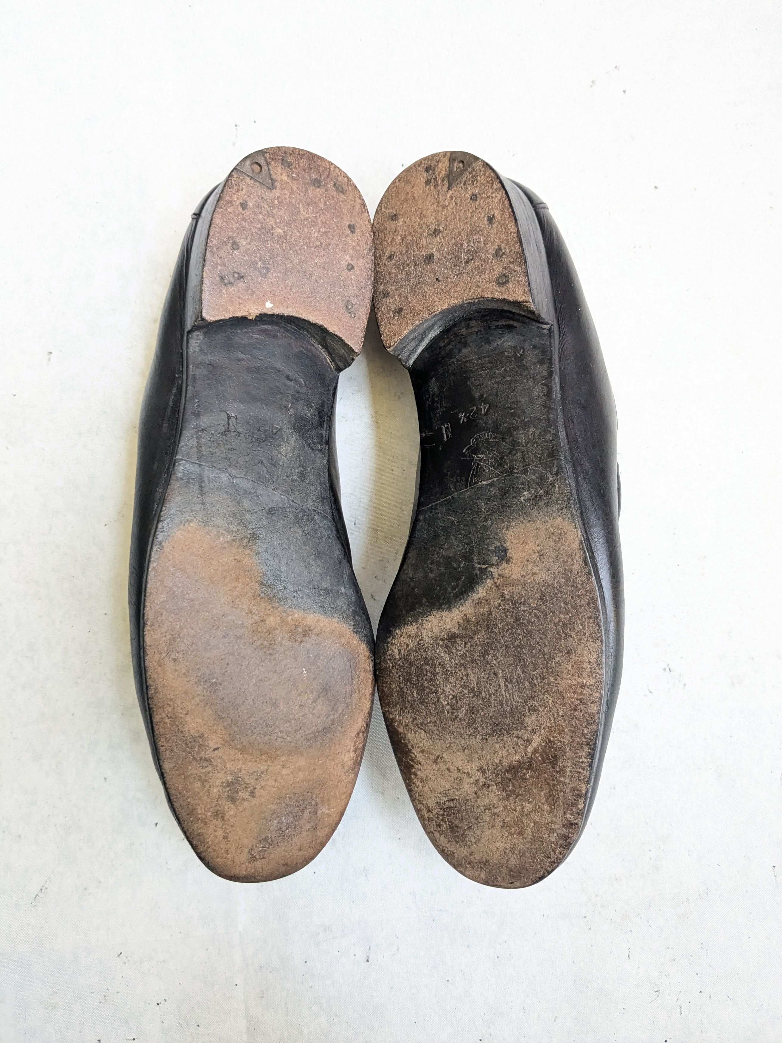 Gucci Vintage Gucci Horsebit Loafers Black 9 Narrow Size US 9 / EU 42 - 11 Thumbnail