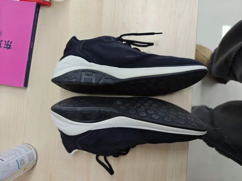 Chanel Chanel Black and White Sneakers -2505 Size US 10 / EU 43 - 4 Thumbnail