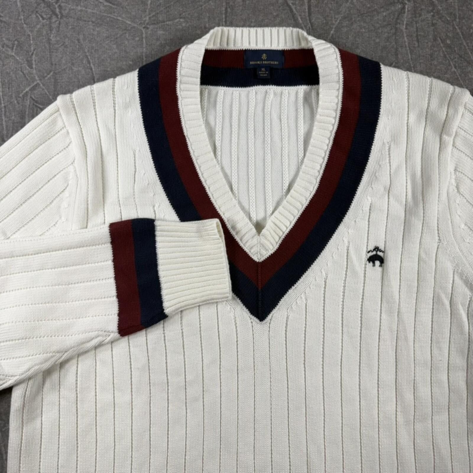 Brooks Brothers Brooks Brothers Sweater Men's XL White V-Neck Knit Cotton Size US XL / EU 56 / 4 - 1 Thumbnail