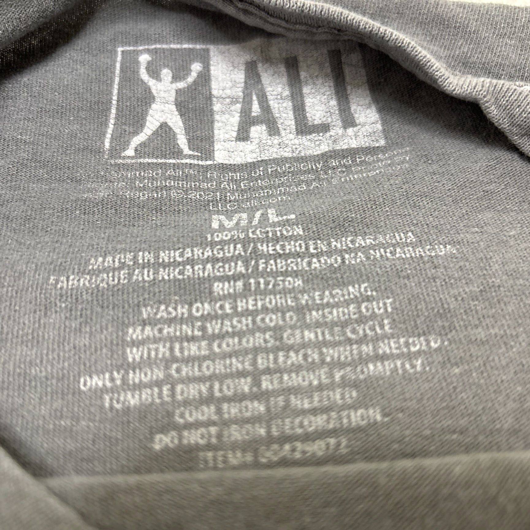 Greats Muhammad Ali Tshirt I Am Gonna Show You How Great I Am Gray Short Sleeve L Mens Short Sleeve M/L Tshirt Size US L / EU 52-54 / 3 - 3 Thumbnail