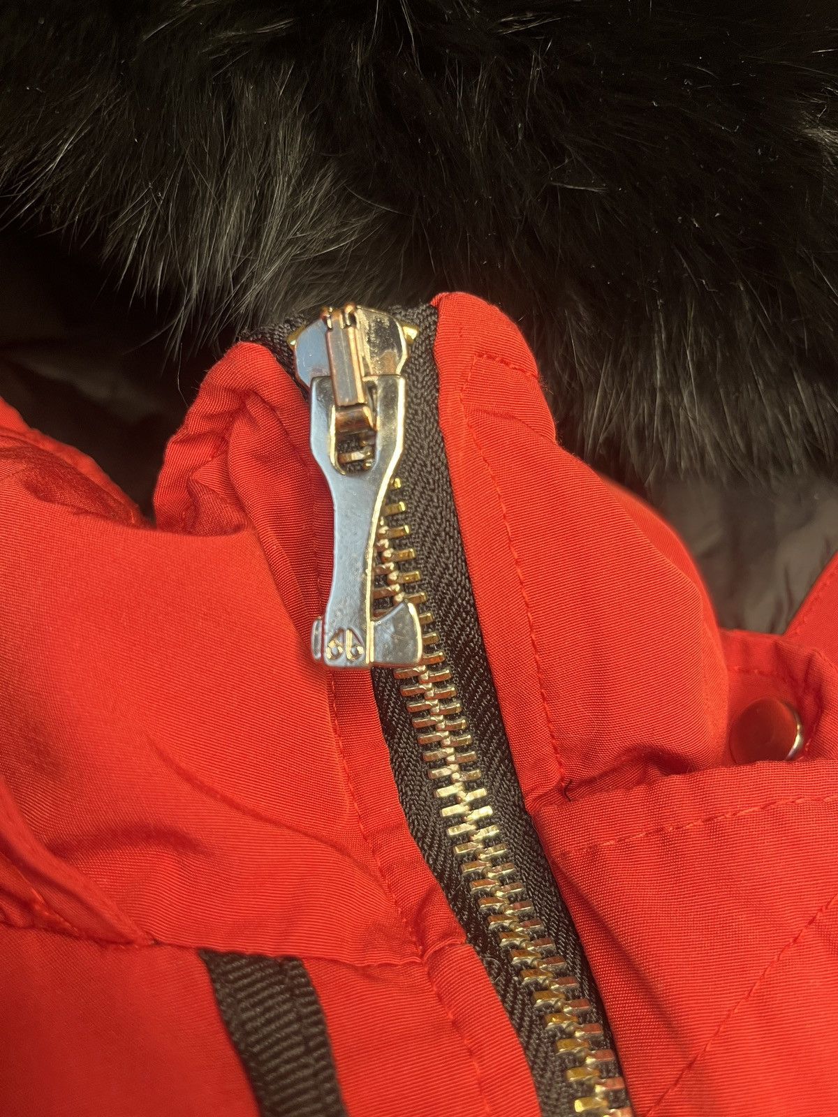 Moose Knuckles Red women’s Moose knuckles puffer jacket with fur hood Size L / US 10 / IT 46 - 12 Thumbnail