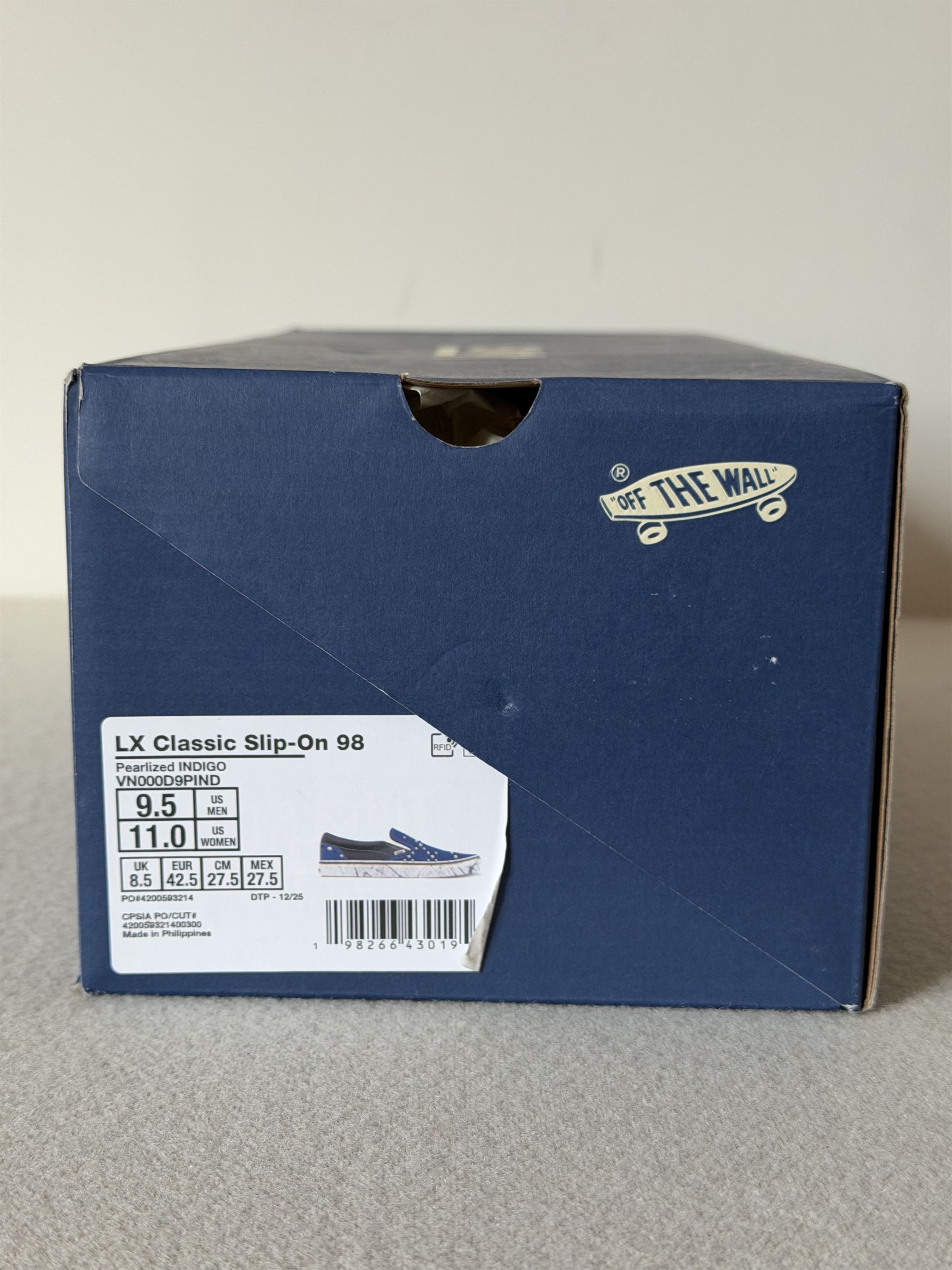 Vans Vans LX Classic Slip On 98 Pearlized in Indigo Blue Size US 9.5 / EU 42-43 - 7 Thumbnail