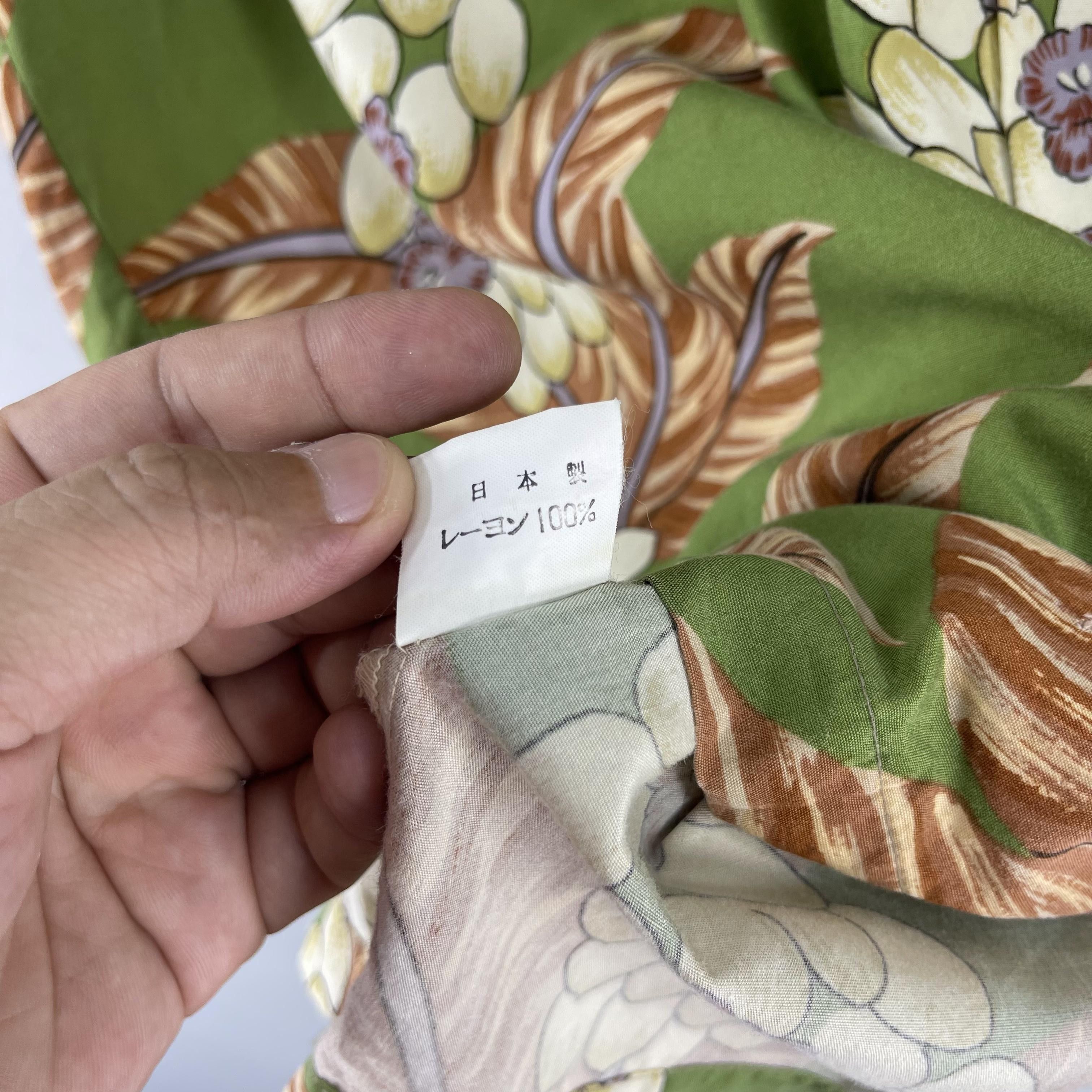 Vintage Vintage Hawaiian Tropical Floral Motive Rayon Shirt Size US L / EU 52-54 / 3 - 9 Thumbnail