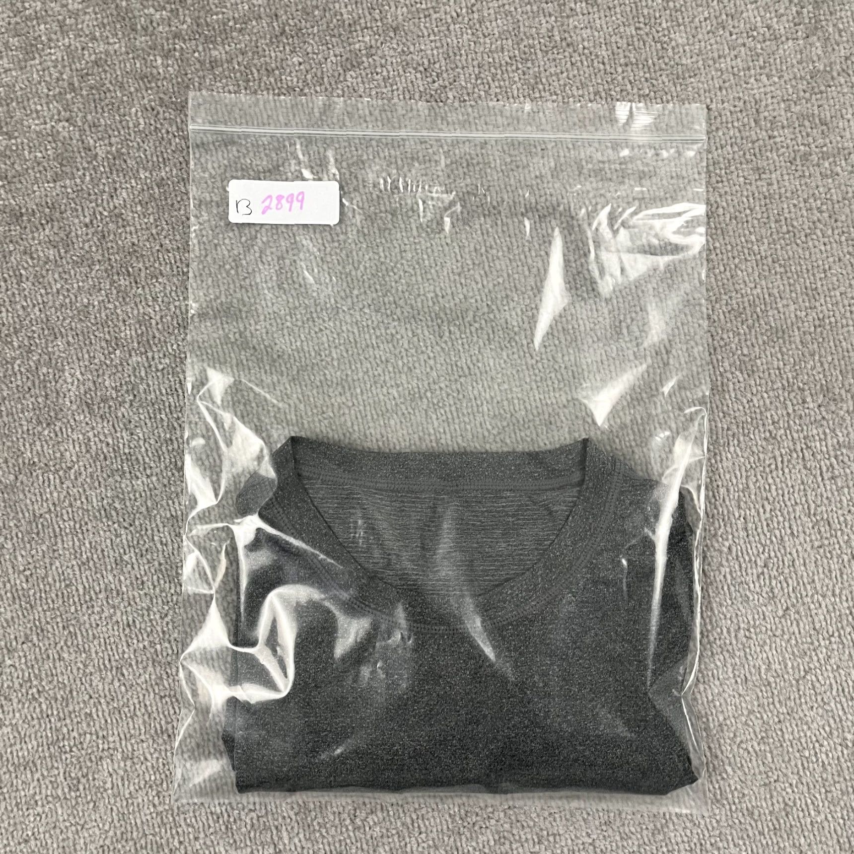 Vuori Vuori Tradewind Shirt Mens M Gray Logo Vuori Strato Tech Short Sleeve Performance Active Fitness Gym Shirt Size US M / EU 48-50 / 2 - 7 Thumbnail
