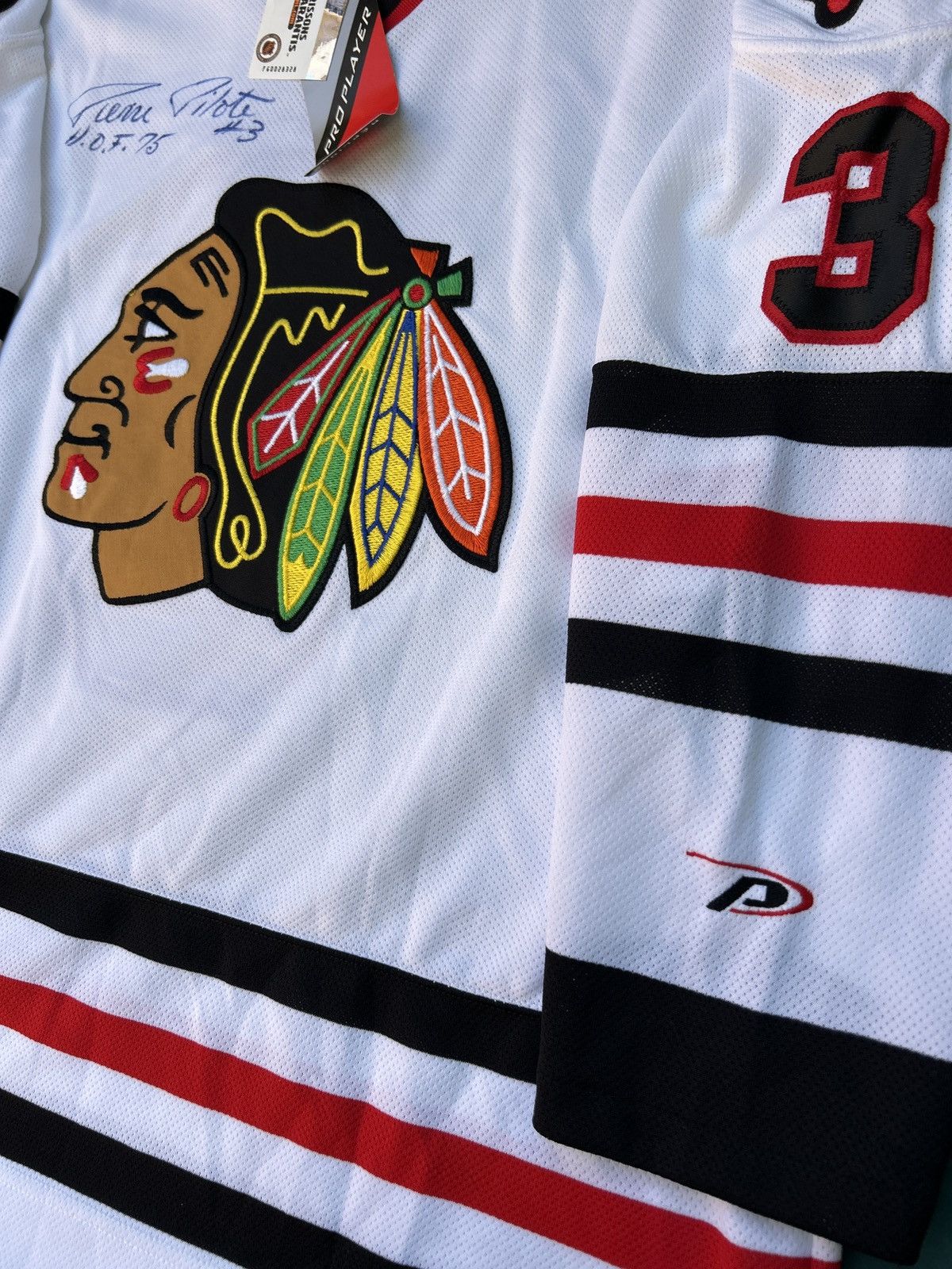 Ccm Signed Pierre Pilote Chicago Blackhawks Pro Player NHLJersey Size US XL / EU 56 / 4 - 5 Thumbnail