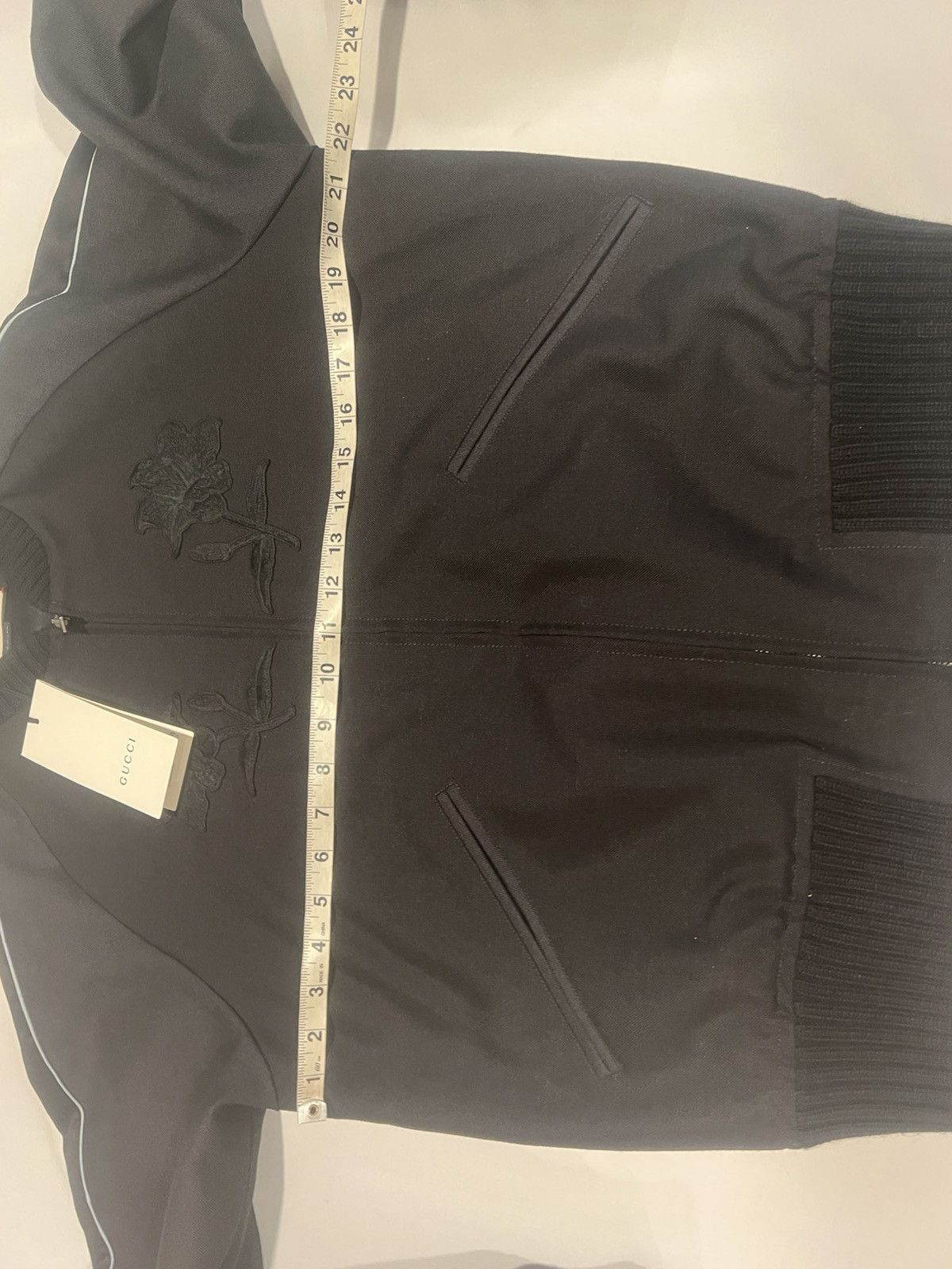 Gucci Gucci mens embroidered bomber jacket. 50/M. 3290 Size US M / EU 48-50 / 2 - 3 Thumbnail