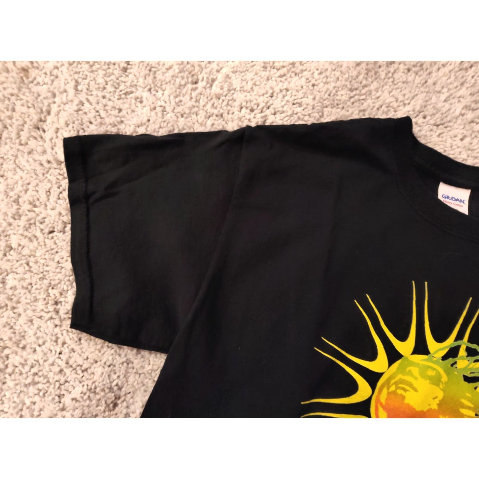 Gildan UNITY Band T-Shirt Black Crew Neck Short Sleeve M Unisex Adults Reggae Music Graphic Front Logo 90s Concert Theme Shirt Size US M / EU 48-50 / 2 - 4 Thumbnail