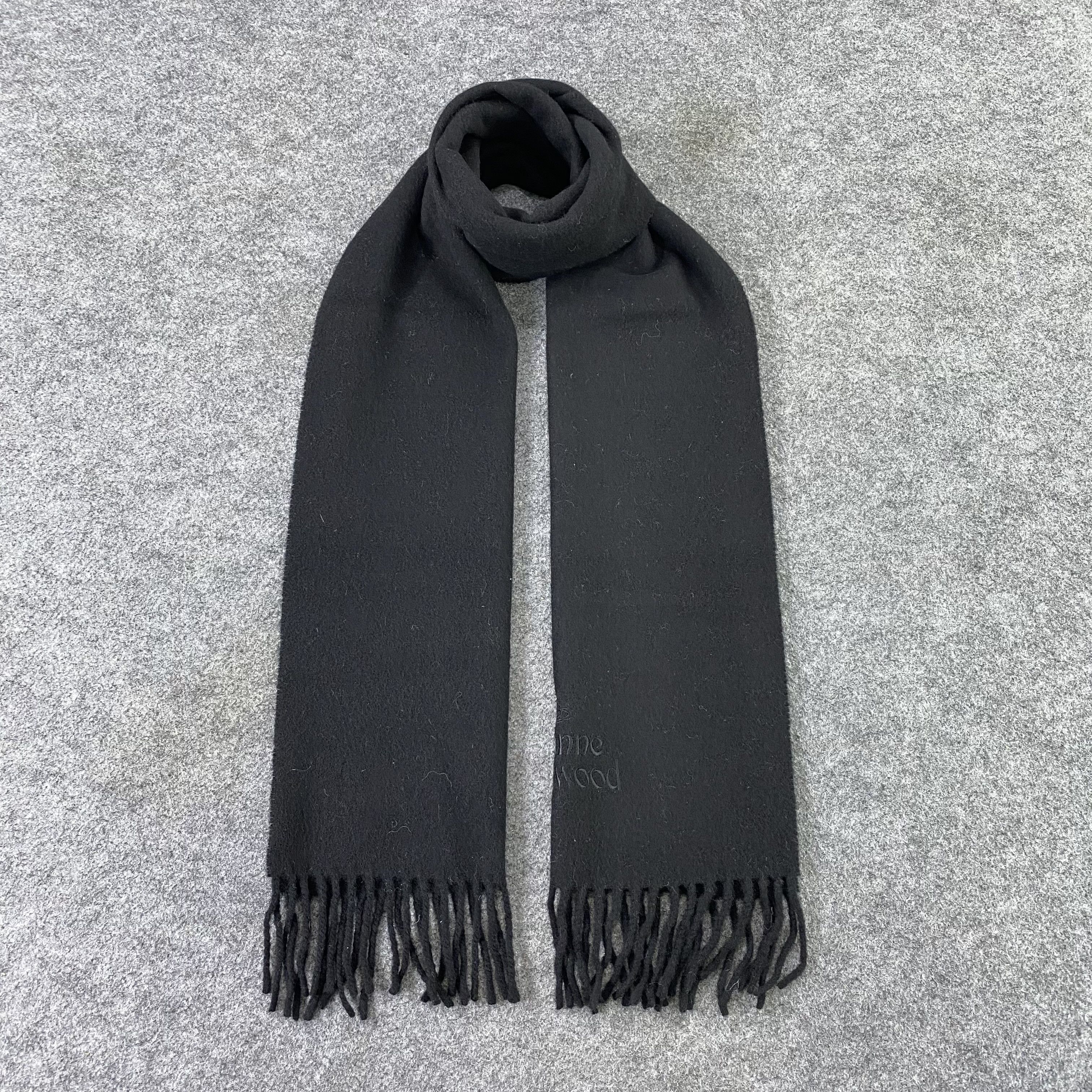 Vivienne Westwood Vivienne Westwood Muffler / Scarf / Neckwear -T1333 Size ONE SIZE - 1 Thumbnail