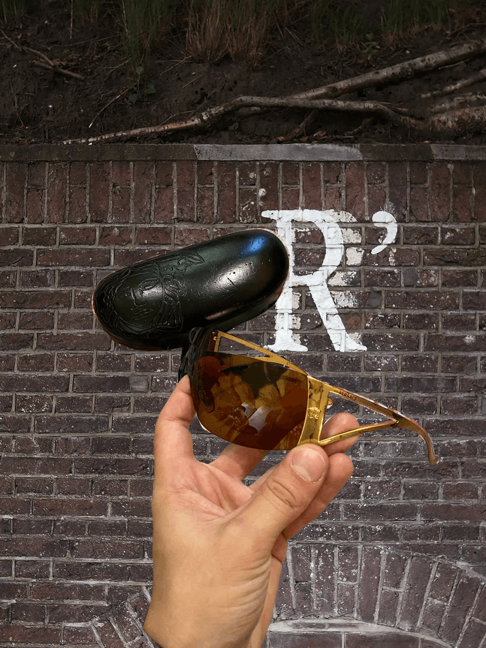 Versace Sunglasses Versace luxury Y2K vintage streetwear Size ONE SIZE - 1 Thumbnail