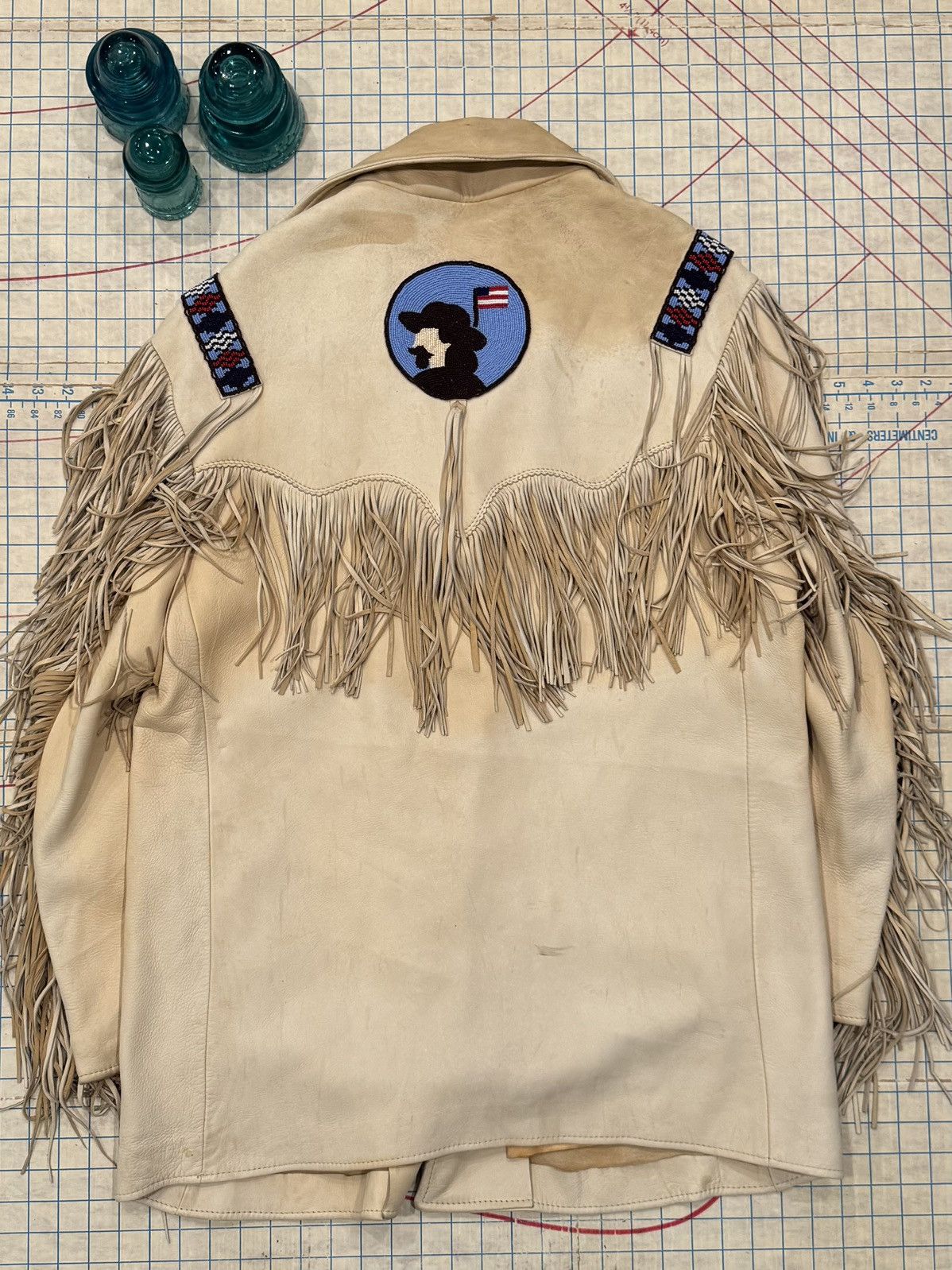 Vintage Vintage Fringe and Beaded Western Wear Leather Jacket Size44 Size US L / EU 52-54 / 3 - 9 Thumbnail