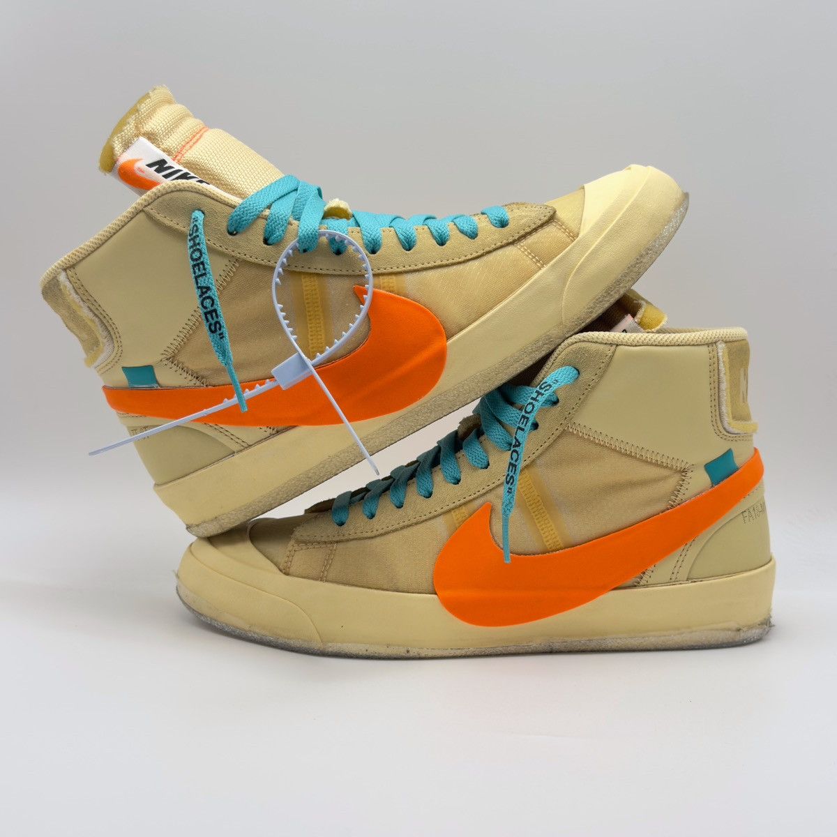 Nike × Off-White Nike x Off White Blazer Mid All Hallow’s Eve 2018 Size US 8 / EU 41 - 2 Thumbnail
