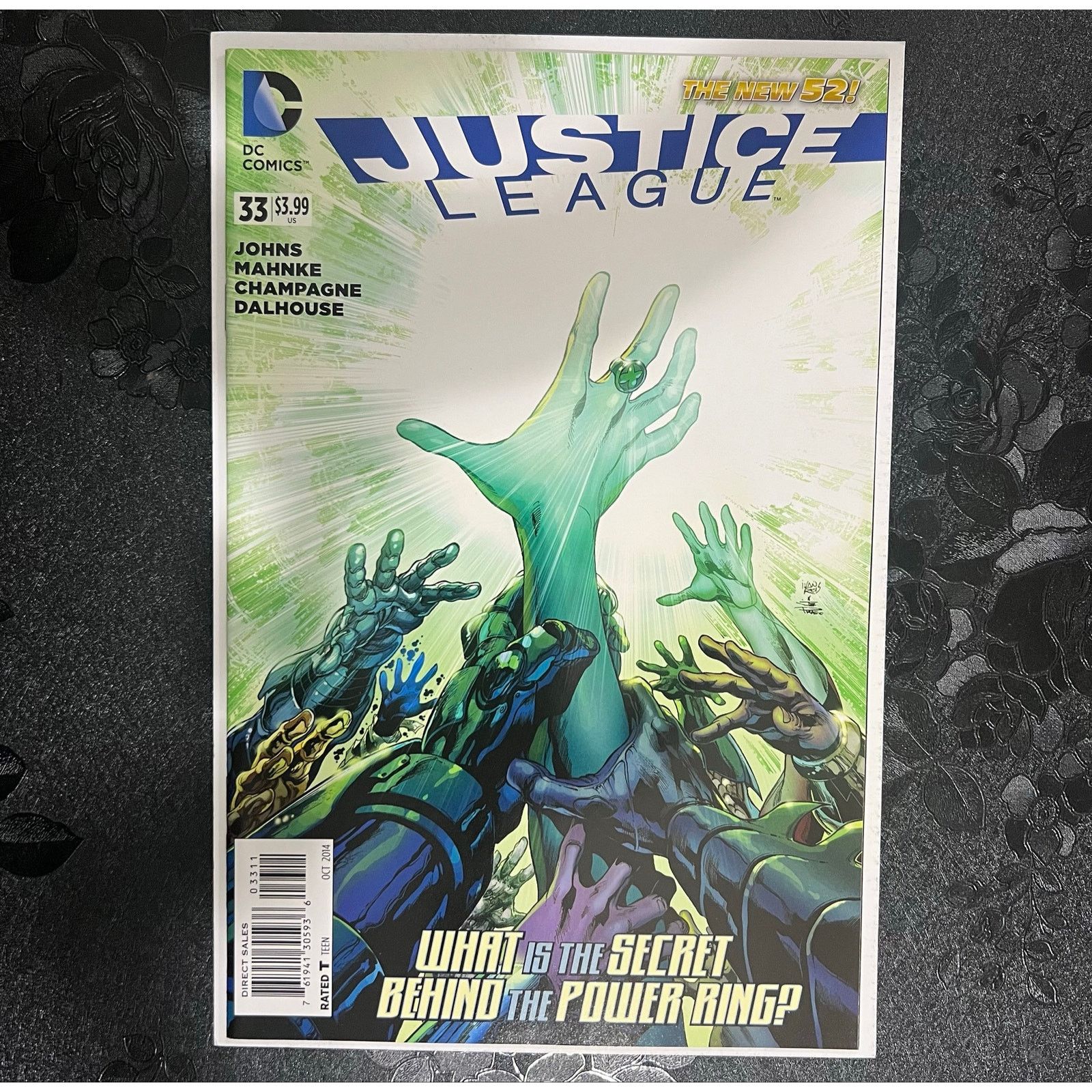 DC Comics Justice League # 33 Jan 2018 DC Comics Size ONE SIZE - 1 Thumbnail