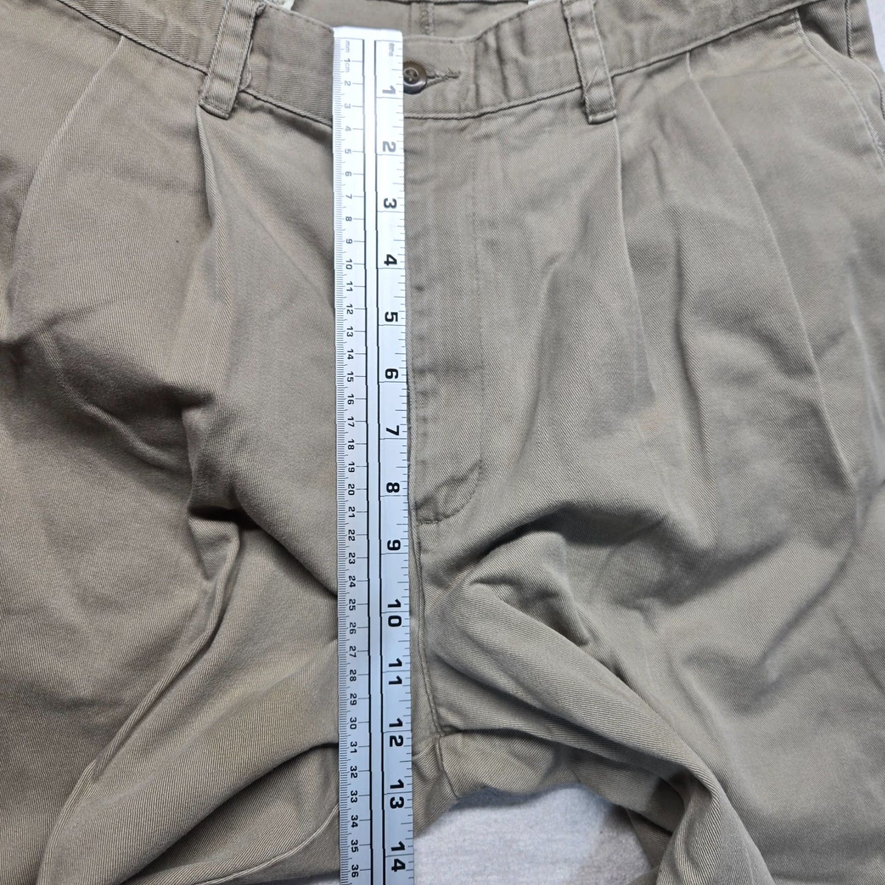 Dockers DOCKERS Signature Khaki Pants Adult Men 36 W 30 L Gray Straight Flat Front Classic Fit Casual Workwear 36 Mens Size US 36 / EU 52 - 5 Thumbnail