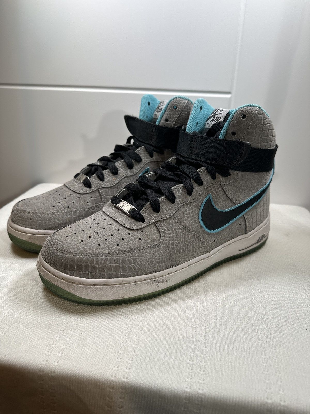 Nike Air Force 1 Hi Comfort Premium Size US 9 / EU 42 - 2 Thumbnail