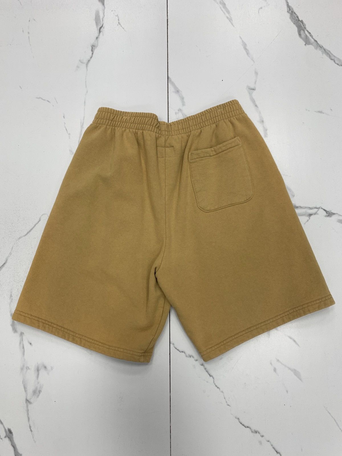 Supreme Supreme Overdyed Small Box Sweatshort "Sand" Size US 32 / EU 48 - 2 Thumbnail