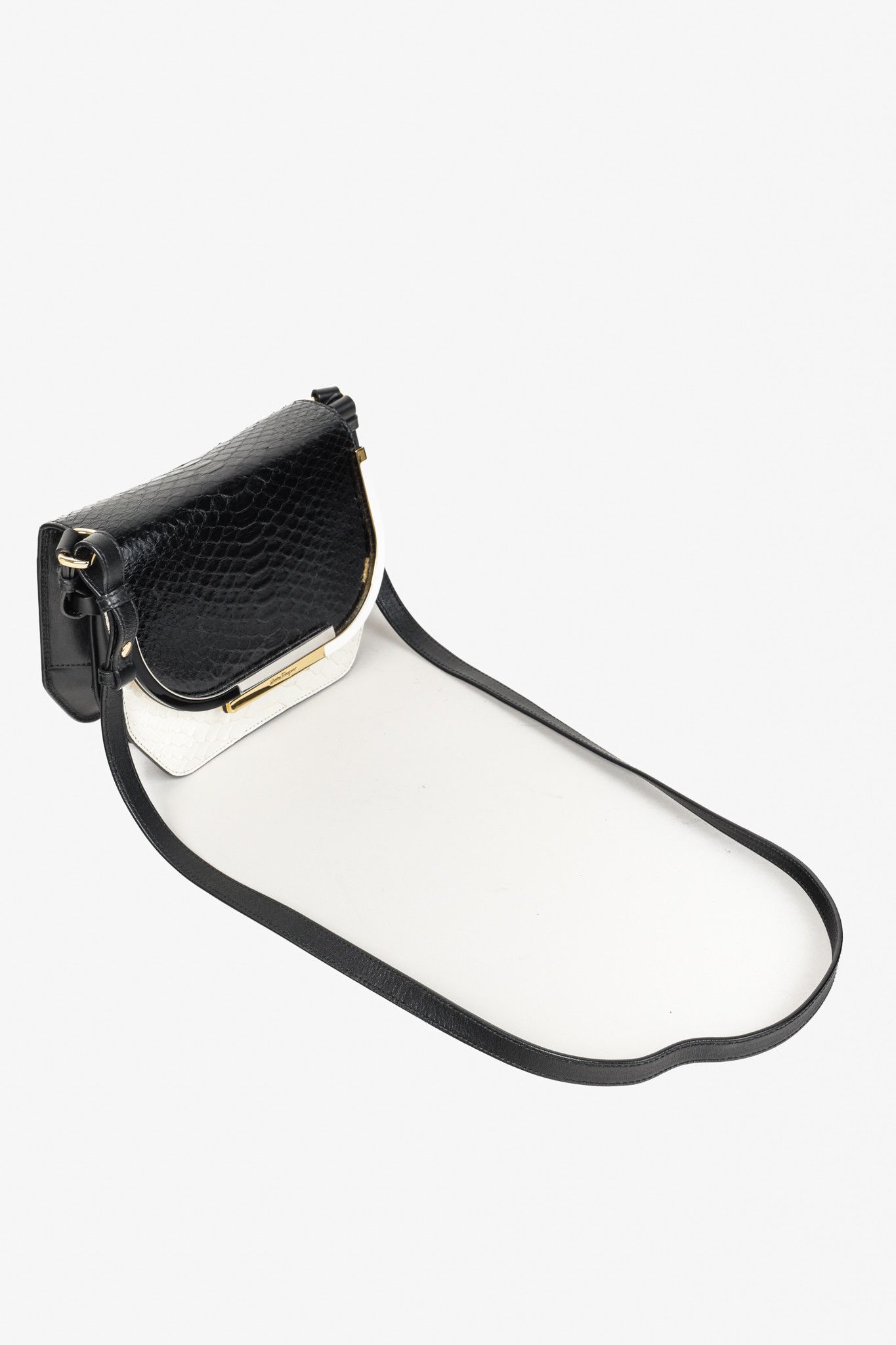 Salvatore Ferragamo Salvatore Ferragamo Python, Black White Saddle Bag Size ONE SIZE - 7 Thumbnail