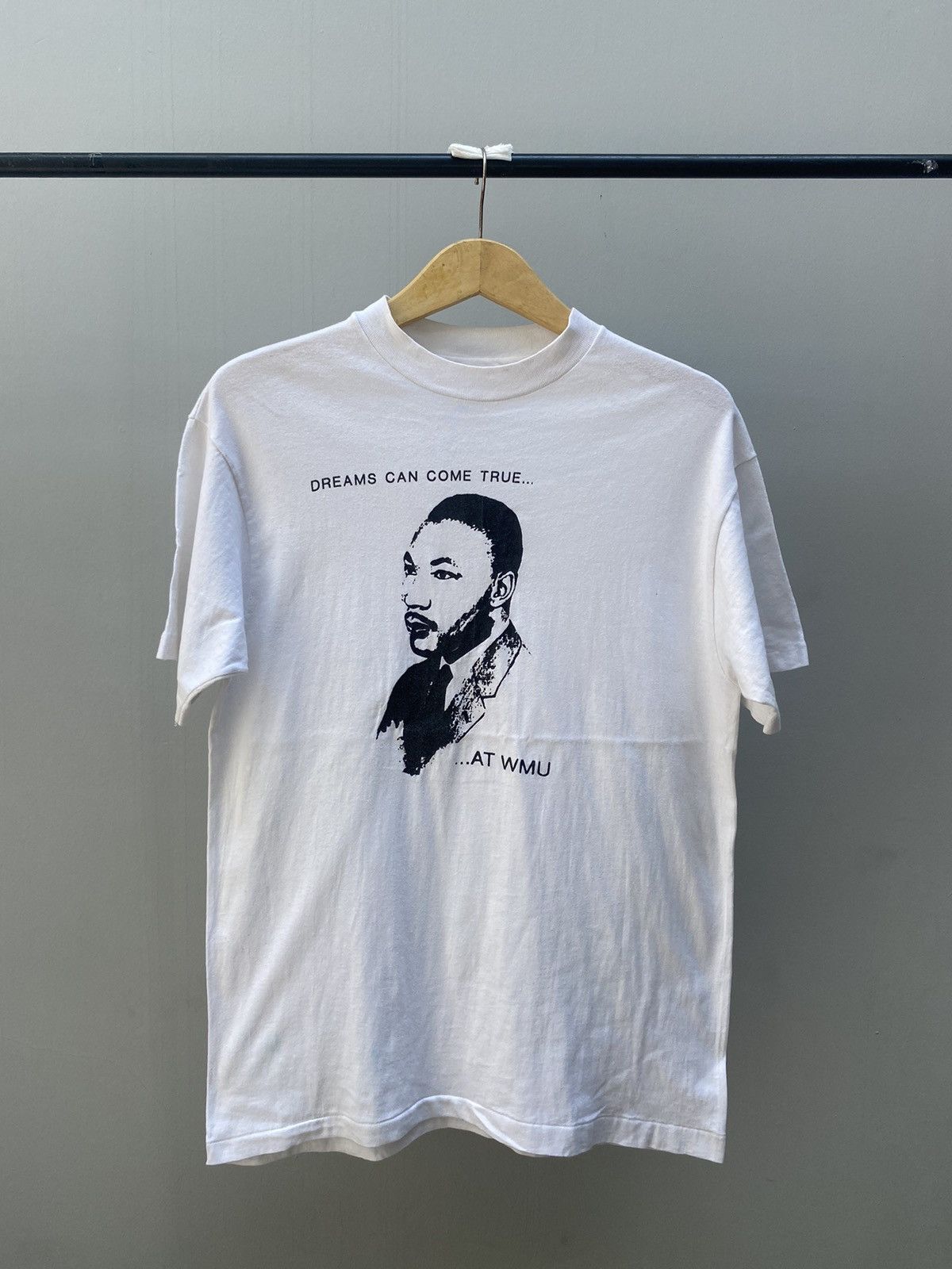Vintage Vintage 90s Martine Luther King T Shirt Size US L / EU 52-54 / 3 - 1 Thumbnail