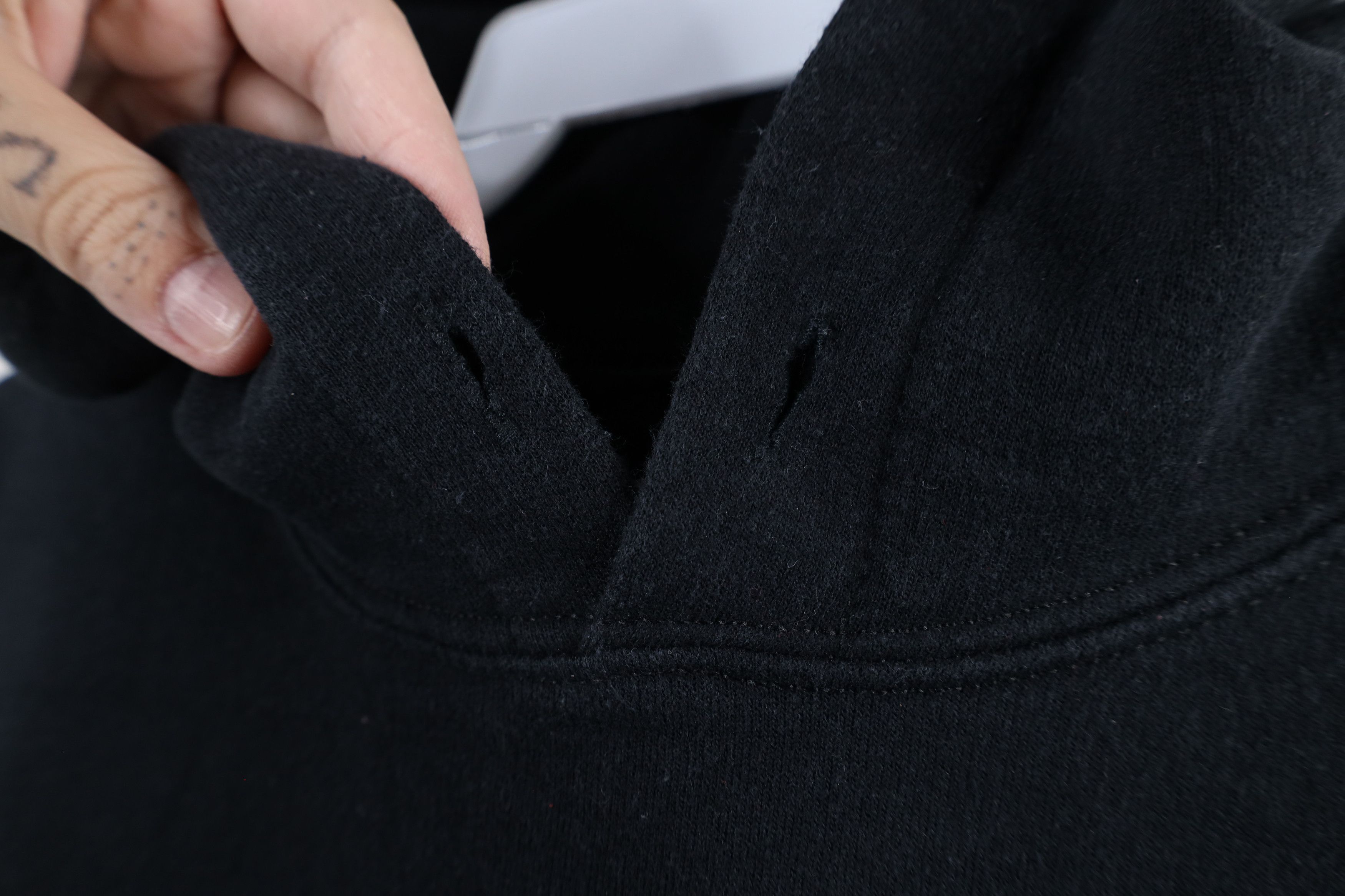 Vintage Vintage 90s Streetwear Faded Blank Hoodie Sweatshirt Black Size US S / EU 44-46 / 1 - 7 Thumbnail