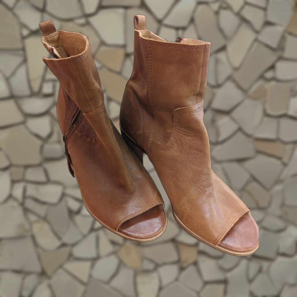 VINTAGE Lucky Brand Women's Leather Boots Size Brown Bootie Shoes