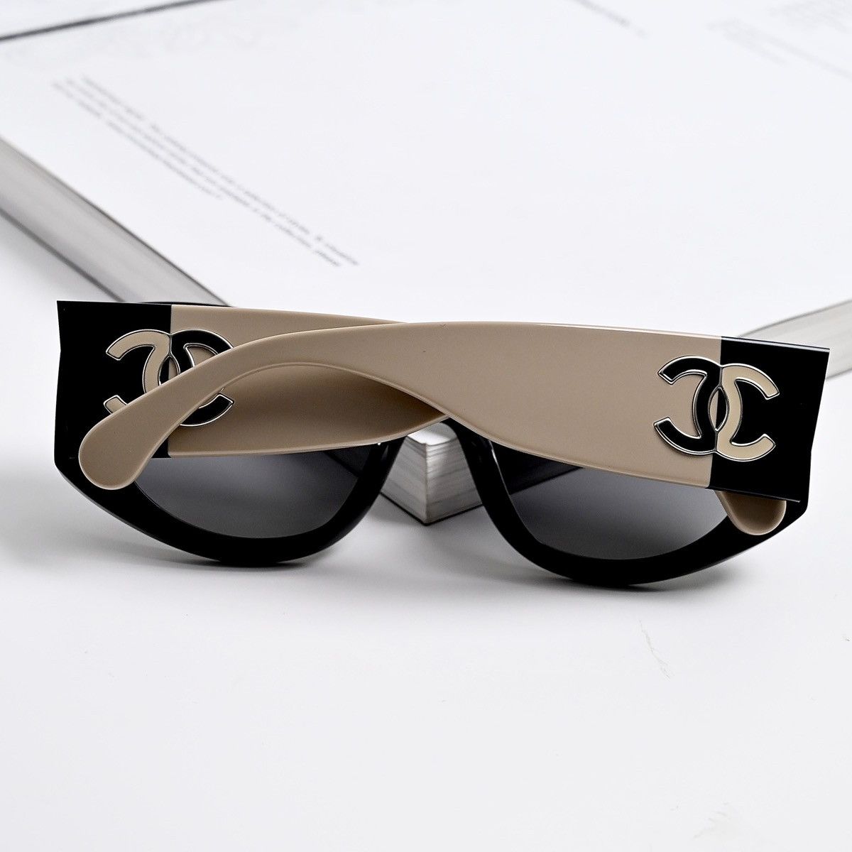 Chanel CHANEL 0CH5524 SUNGLASSES Size ONE SIZE - 11 Thumbnail