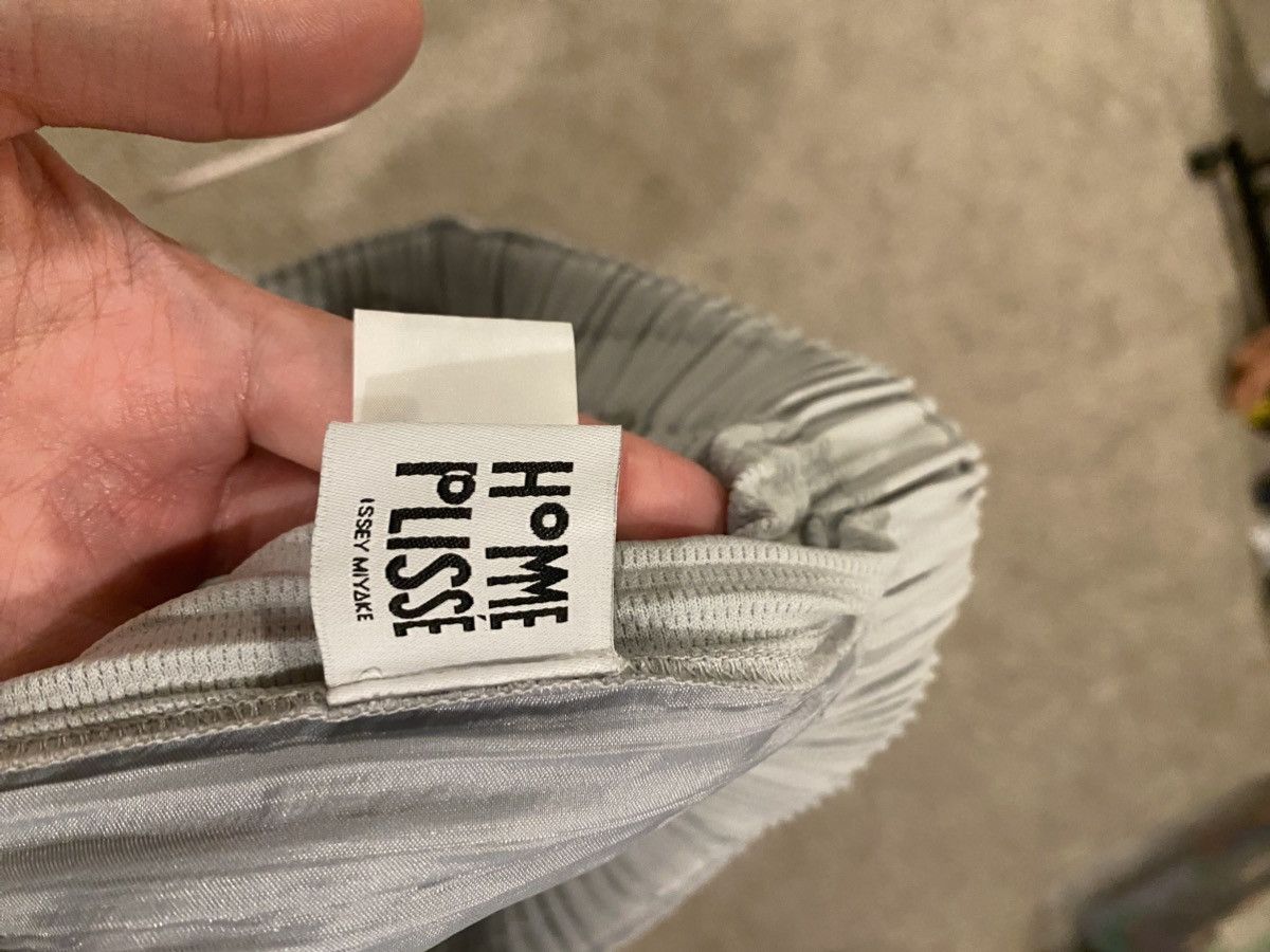 Homme Plisse Issey Miyake Homme Plisse 2-piece blazer grey (blazer sz 2 + pants sz 1) Size 38S - 15 Thumbnail