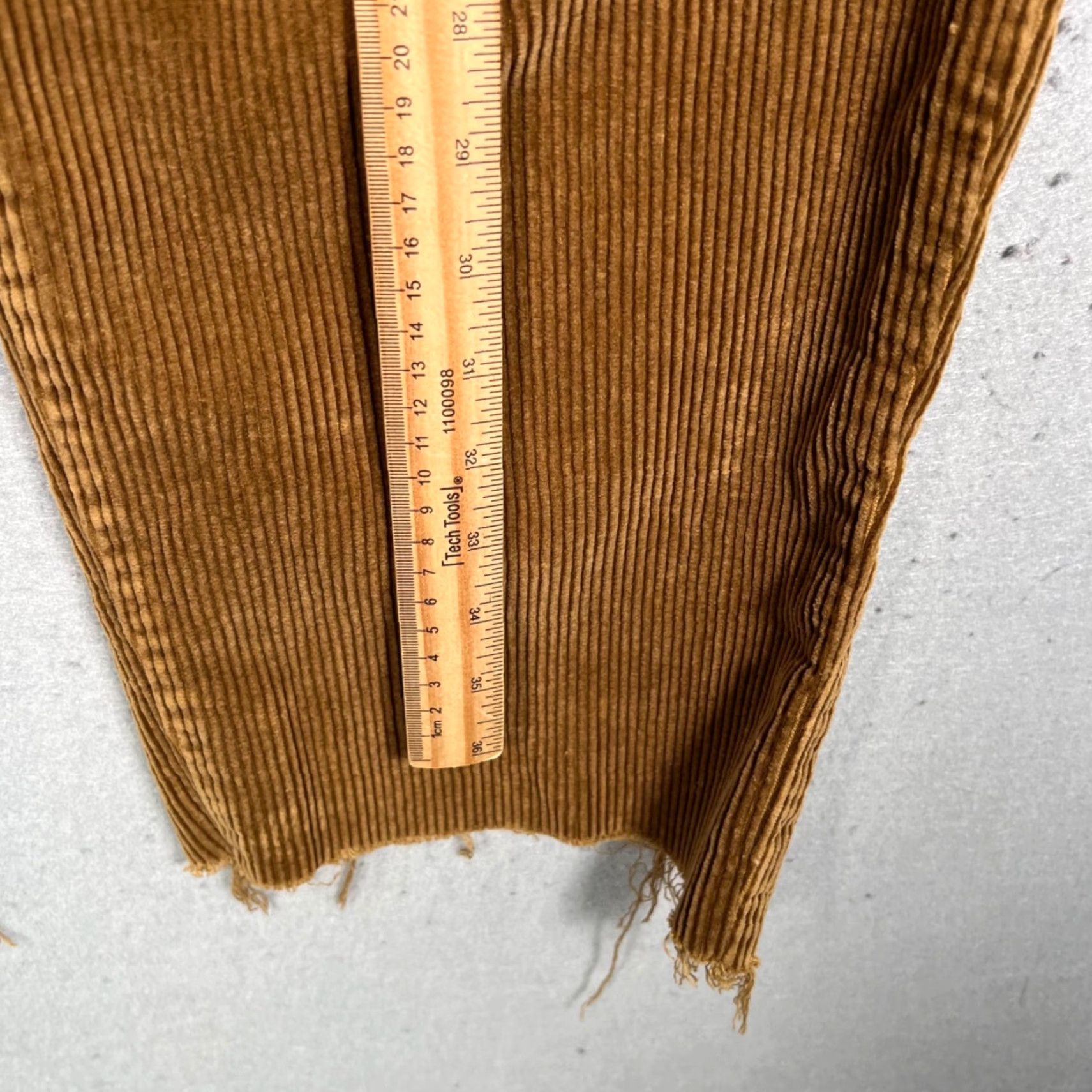 Polo Ralph Lauren Polo Ralph Lauren Mens Corduroy Pants 33 x 26 Andrew Camel Brown 7/10 Chino Straight Pocket Fall Winter Spring Casual Mens Size US XS / EU 42 / 0 - 6 Thumbnail