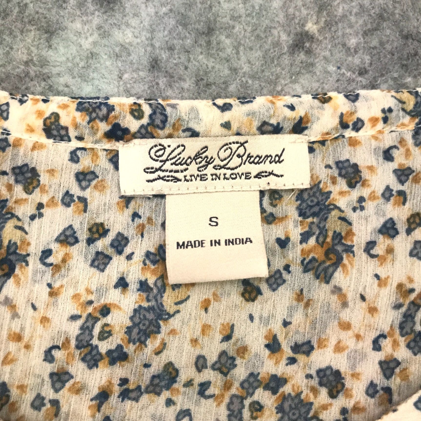 Lucky Brand Lucky Brand Womens Shirt Top Small Blue Floral Flowy Semi-Sheer Live in Love Size S / US 4 / IT 40 - 4 Thumbnail