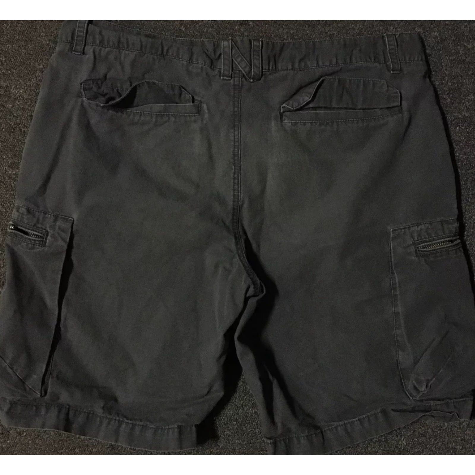Nike VINTAGE Nike Faded Swoosh Cargo Shorts 36 Gray Nike Shorts Mens 90s Grunge Surf Skate Biker Beach USA Yacht 80s 90s Swoosh ACG Gy? Size US 36 / EU 52 - 3 Thumbnail