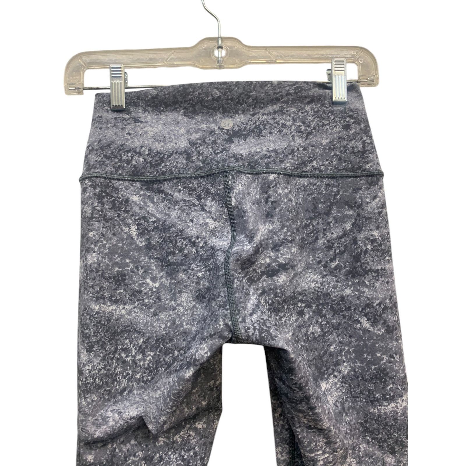 Lululemon Lululemon Wunder Under Crop (Hi-Rise) 21" Area Ice Grey SZ 6 Size 28" / US 6 / IT 42 - 7 Thumbnail