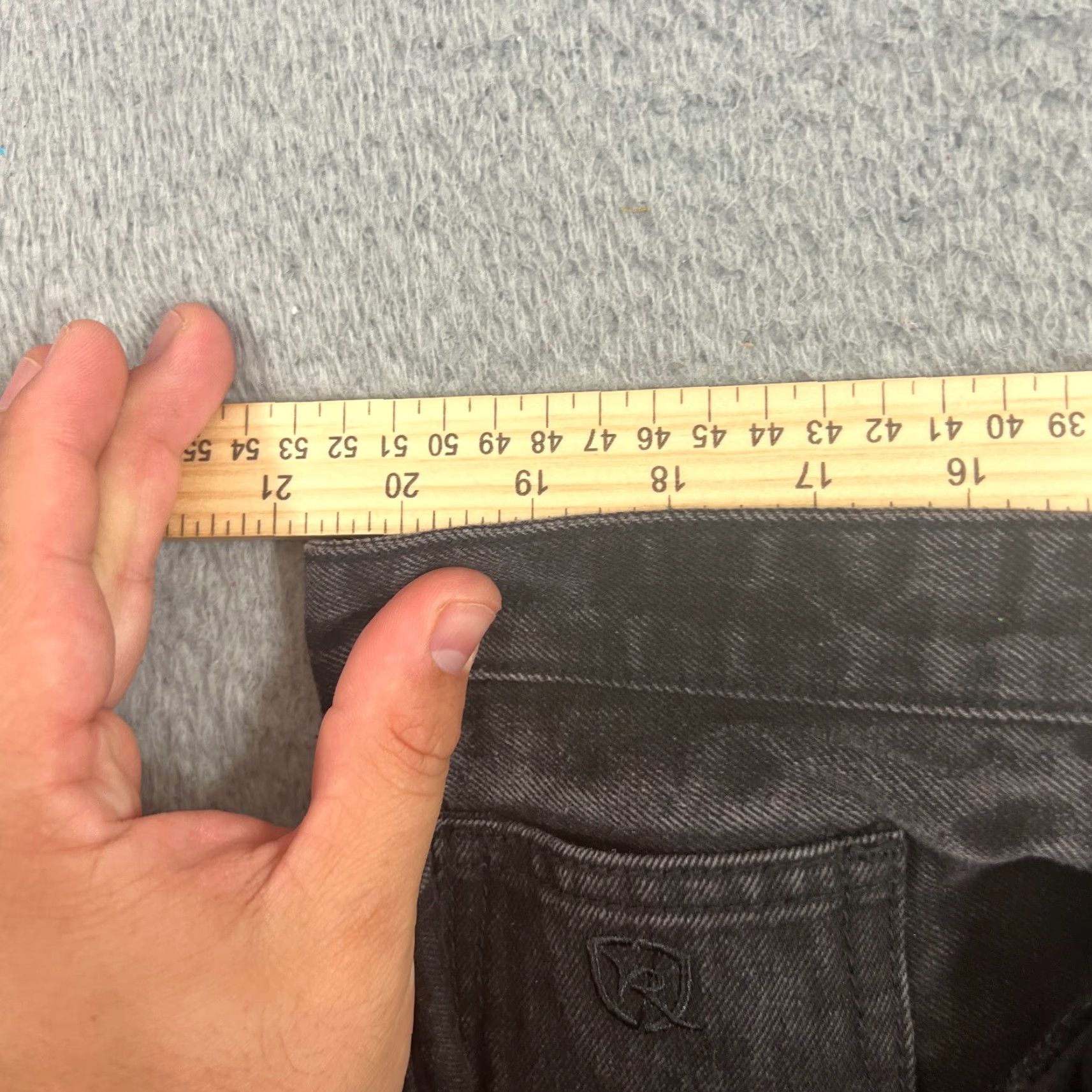 Rocawear Rocawear Jeans Mens 42x31 Straight Classic Fit Embroidered Flap Y2K City 5-Pocket Denim Jeans Mens Size US 42 / EU 58 - 4 Thumbnail