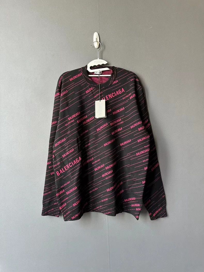 Balenciaga Balenciaga Black powder bullet screen sweater Size US L / EU 52-54 / 3 - 1 Thumbnail