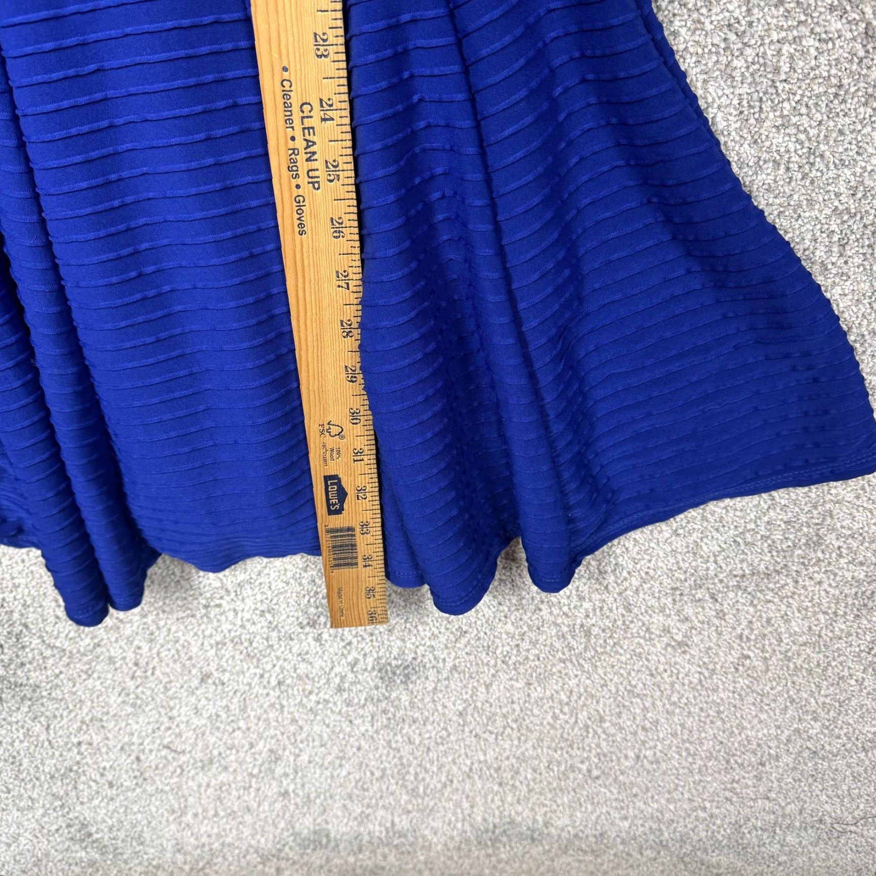 Vintage Gabby Skye Dress Sz 6 Textured Skater Feminine Chic Classic Date Night Cocktail Dress Size M / US 6-8 / IT 42-44 - 3 Thumbnail