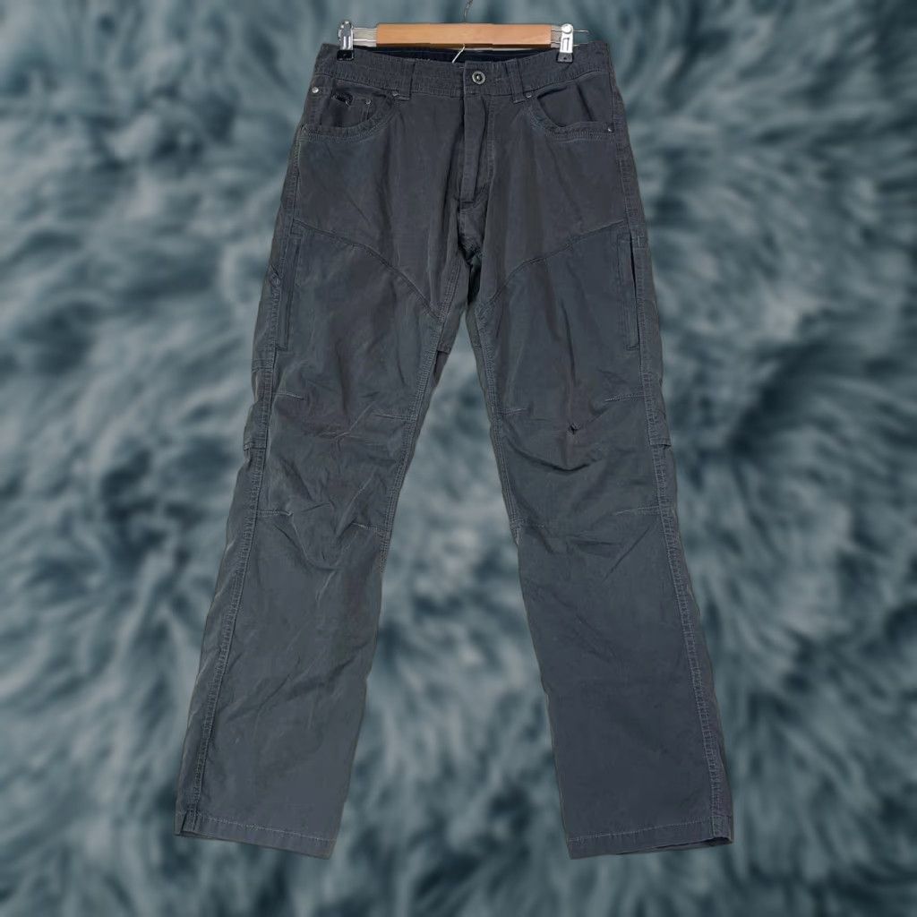 Born VINTAGE KUHL BORN IN THE MOUNTAINS PATINA DYE HIKING PANTS Grey 30x32 Mens Cargo See Pics Size US 30 / EU 46 - 1 Thumbnail