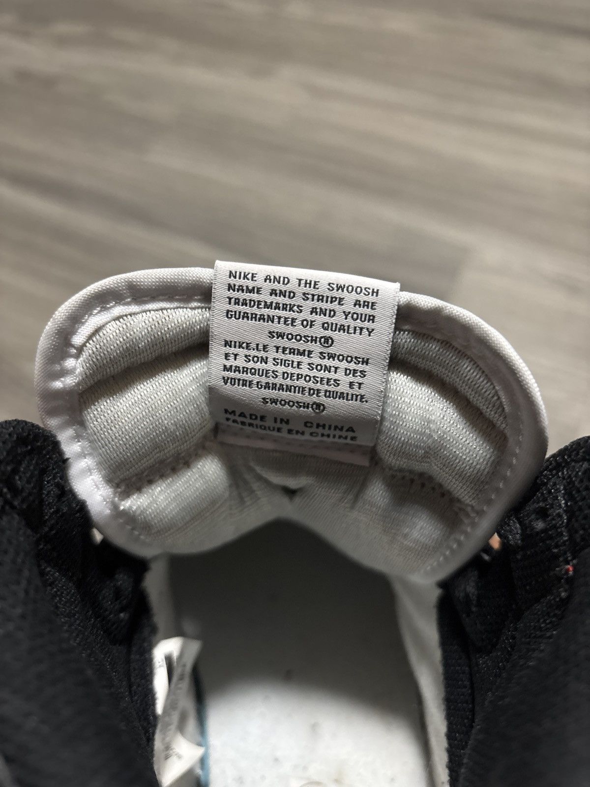 Jordan Brand Jordan 1 black toe 2016 Size US 8.5 / EU 41-42 - 6 Thumbnail