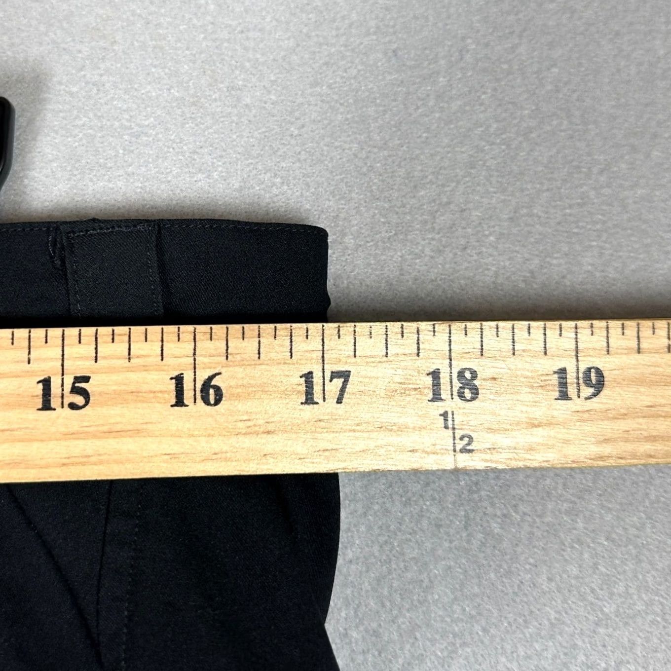 Under Armour Under Armour Mens Black Golf Chino Pleated Performance Shorts 34 Pockets Logo Size US 34 / EU 50 - 5 Thumbnail