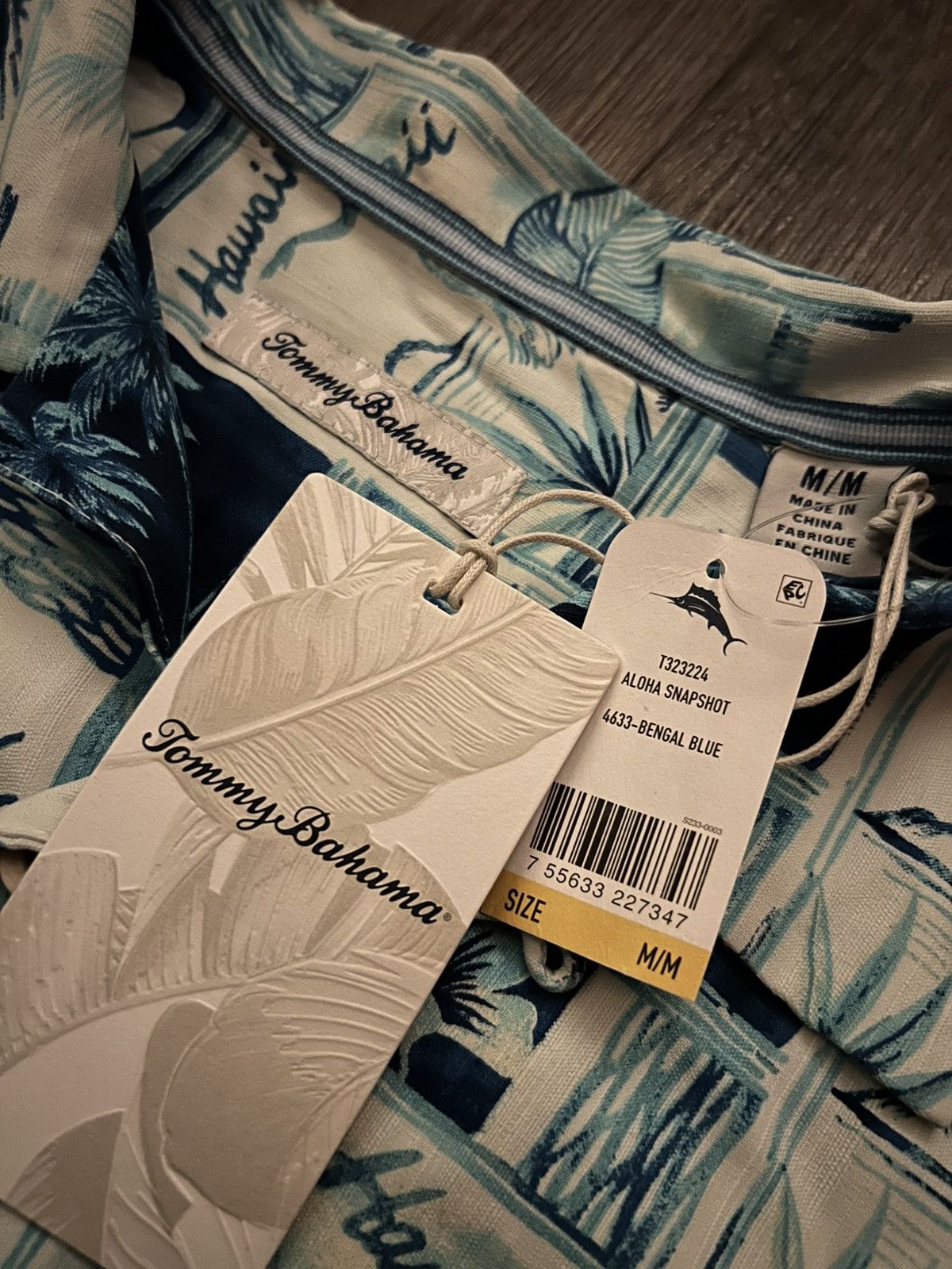 Tommy Bahama Aloha Snapshot Hawaiian Shirt Size US M / EU 48-50 / 2 - 3 Thumbnail