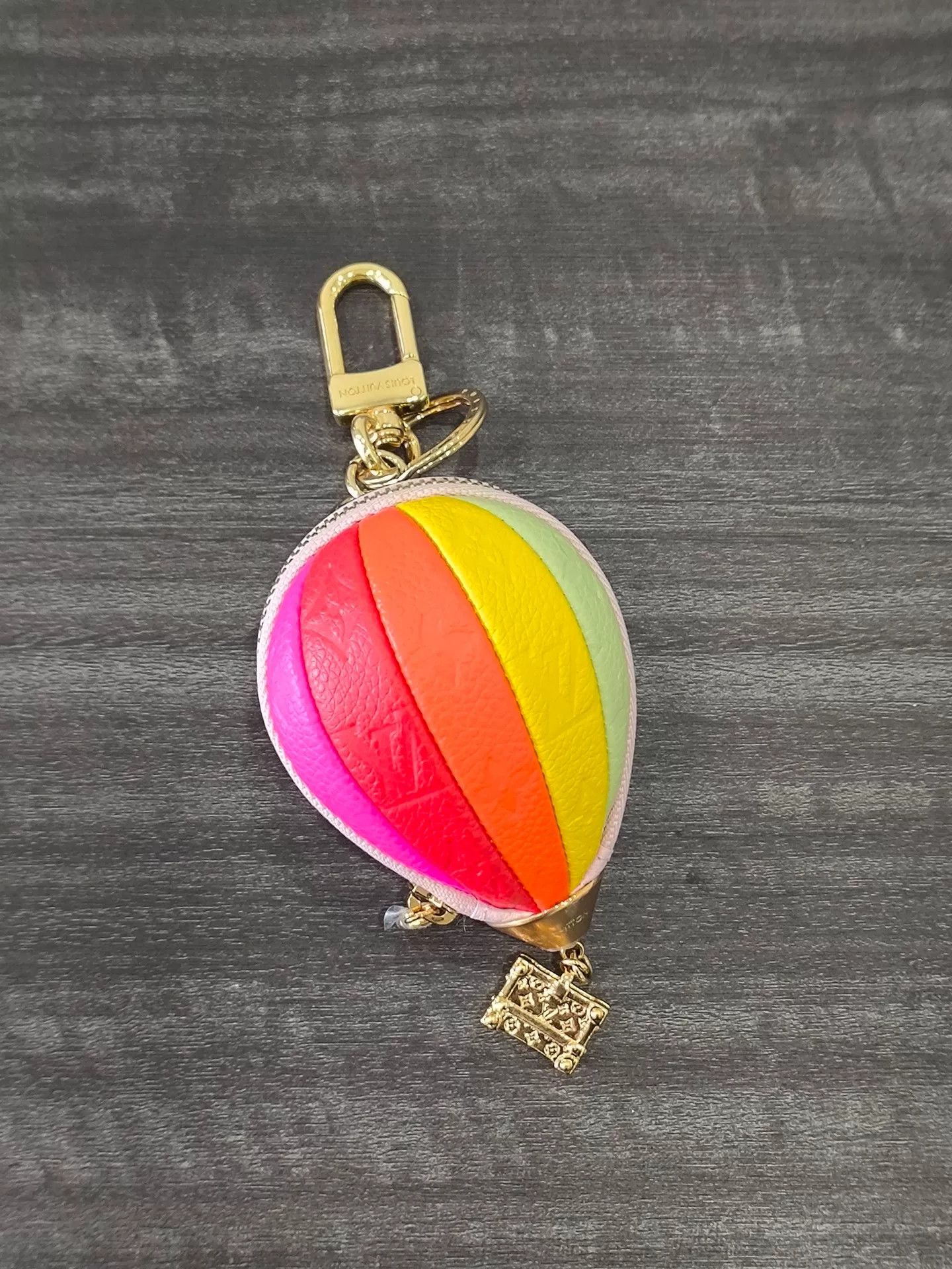 Louis Vuitton Louis Vuitton Hot Air Balloon Keychain Size ONE SIZE - 1 Thumbnail