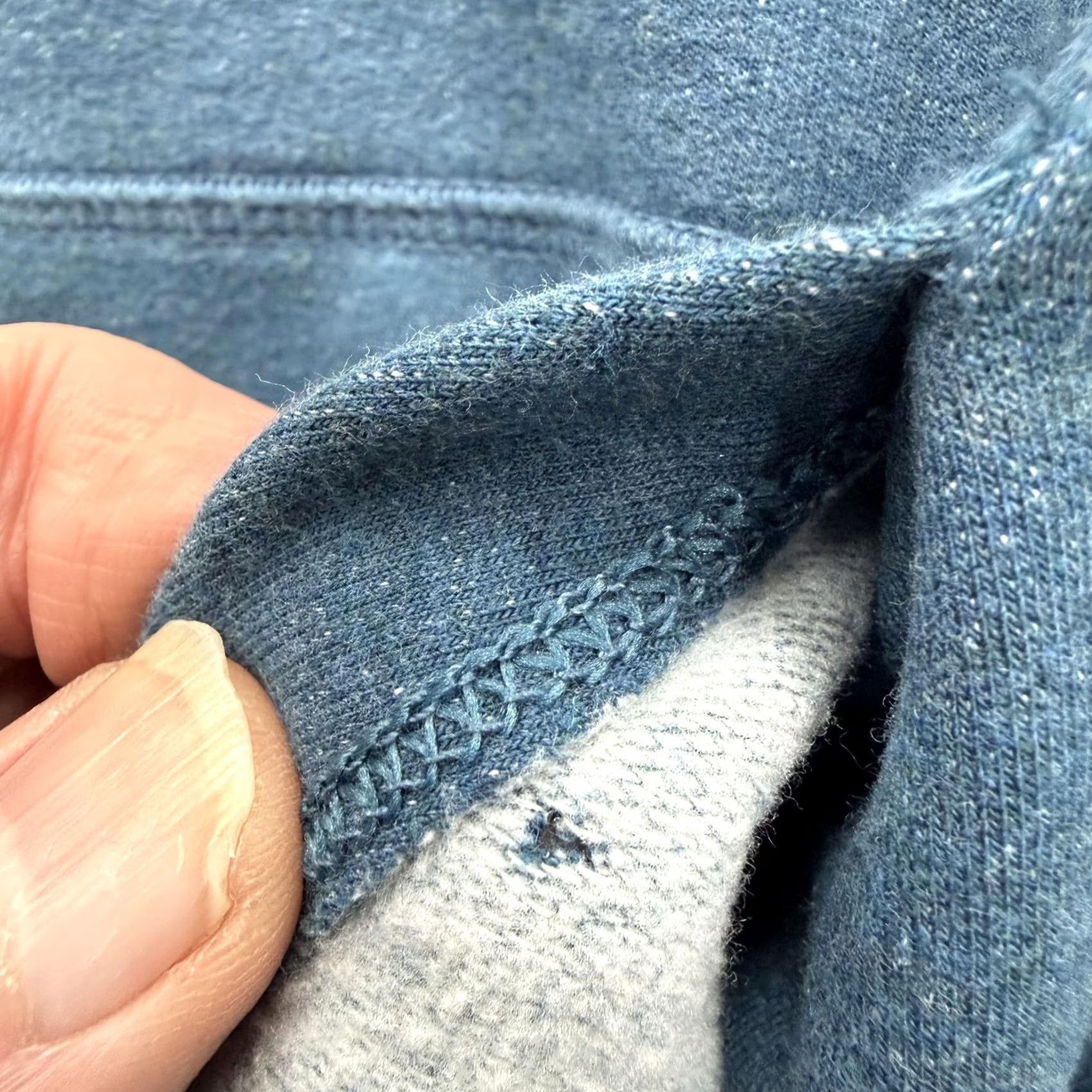 Patagonia Patagonia Hoodie Mens Small Blue Organic Cotton Graphic Fleece Kangaroo Pocket Size US S / EU 44-46 / 1 - 4 Thumbnail