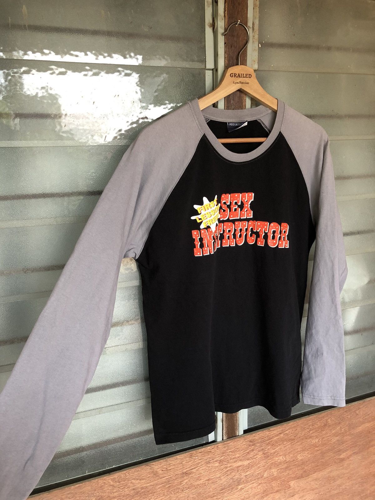 Vintage Vintage Fishbone Sex Instructor Shirt Tee Size US L / EU 52-54 / 3 - 3 Thumbnail