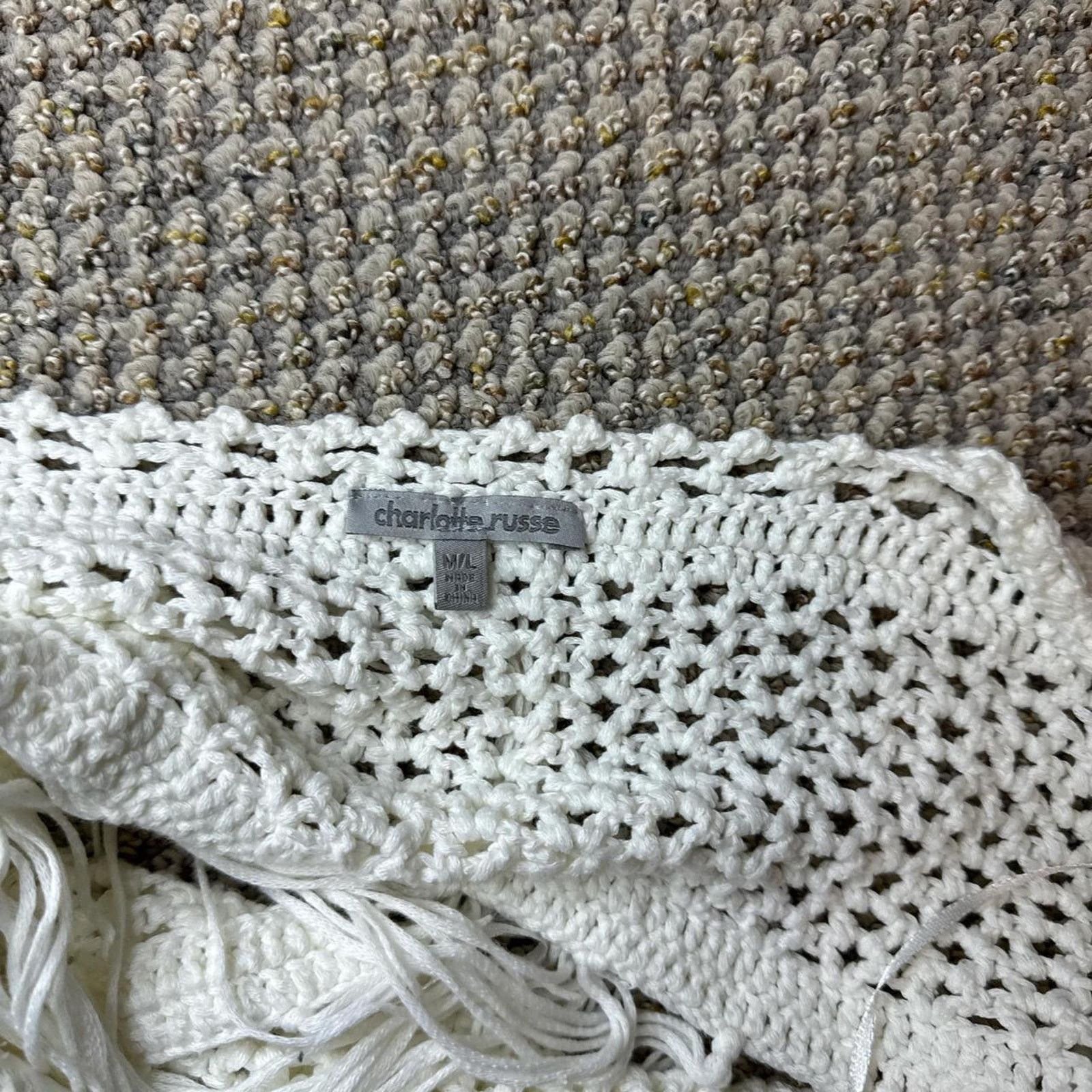 Other Stunning white vintage y2k 70s style crochet fringe tank top Size M / US 6-8 / IT 42-44 - 6 Thumbnail