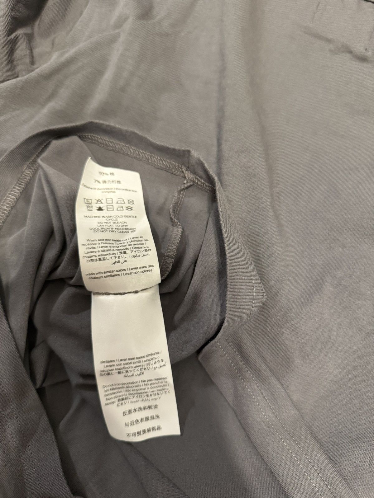Heaven by Marc Jacobs Heaven by Marc Jacobs cut out shirt Size XL / US 12-14 / IT 48-50 - 6 Thumbnail