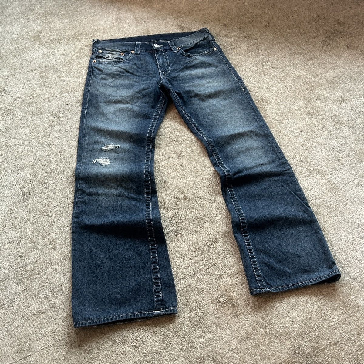 True Religion True Religion Boot Cut Flared Jeans Size US 33 - 3 Thumbnail