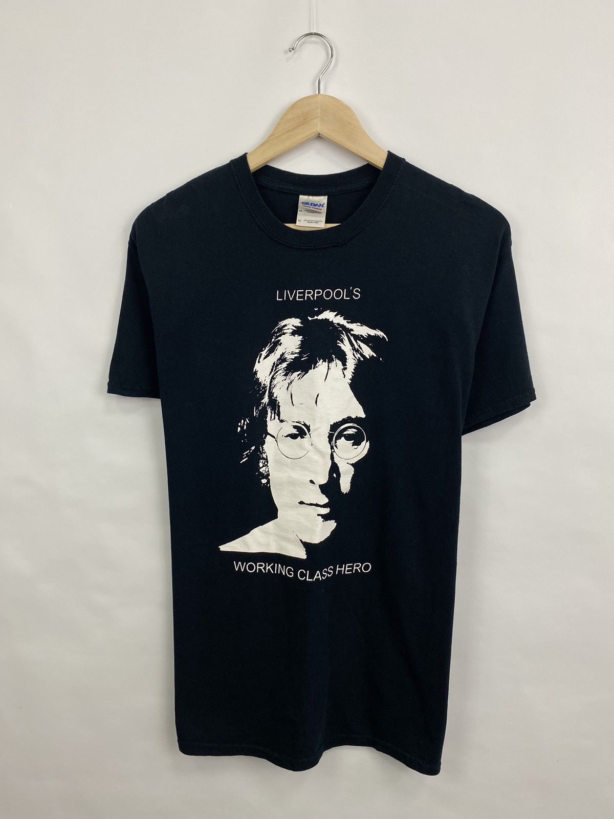 Gildan Vintage Y2K John Lennon Liverpool Working Class Hero T-Shirt Size US M / EU 48-50 / 2 - 2 Thumbnail
