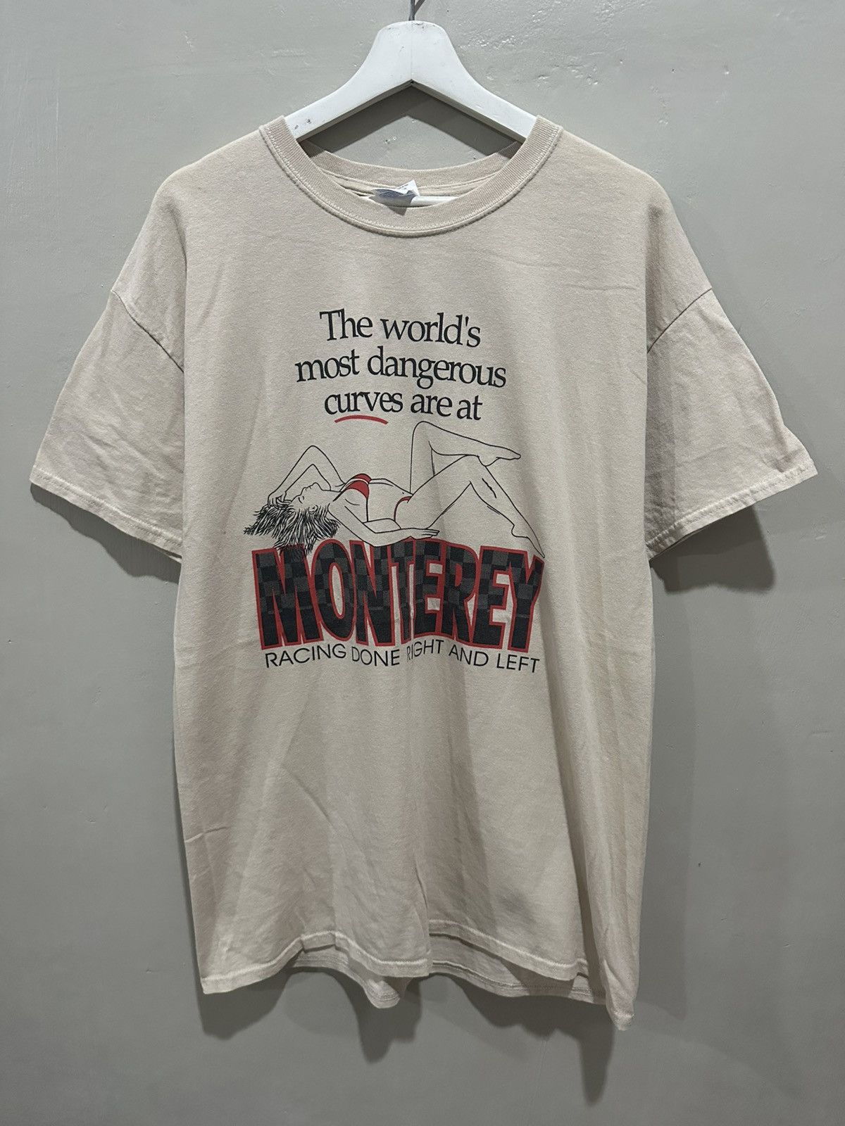 Vintage Vintage x Monterey x Gildan x Tshirt Size US L / EU 52-54 / 3 - 1 Thumbnail